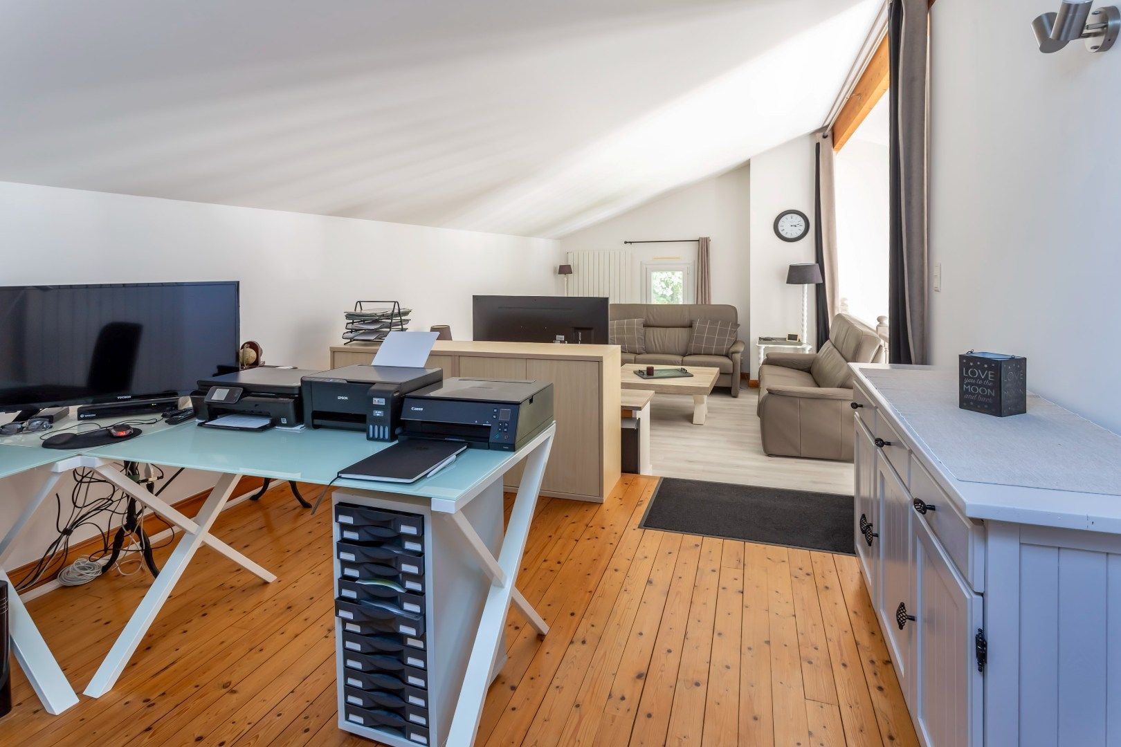 Unieke woning met karakter en een grote garage op uiterst rustige ligging in Mouthiers-sur-Boëme foto 13