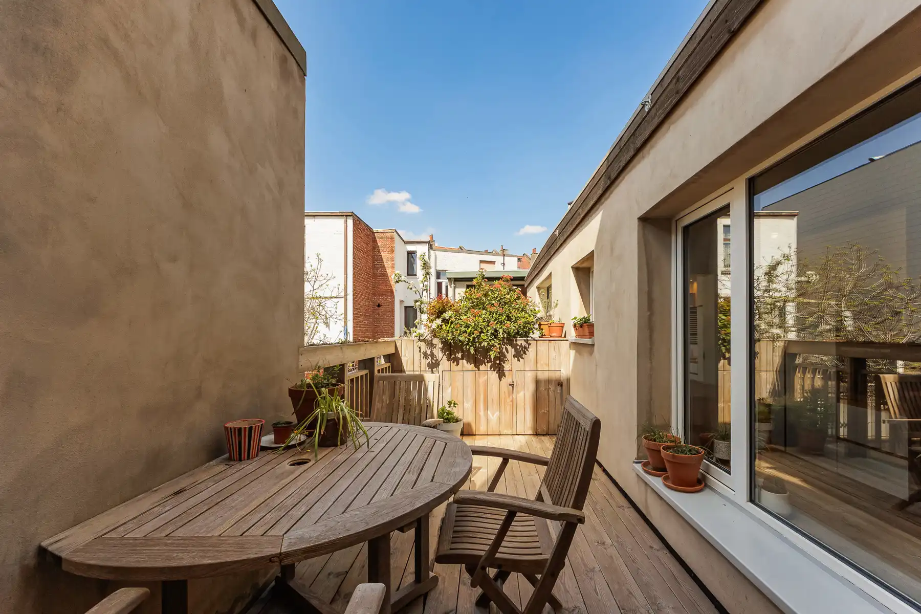 Grote woning met achterhuis in het leuke Berchem foto 7