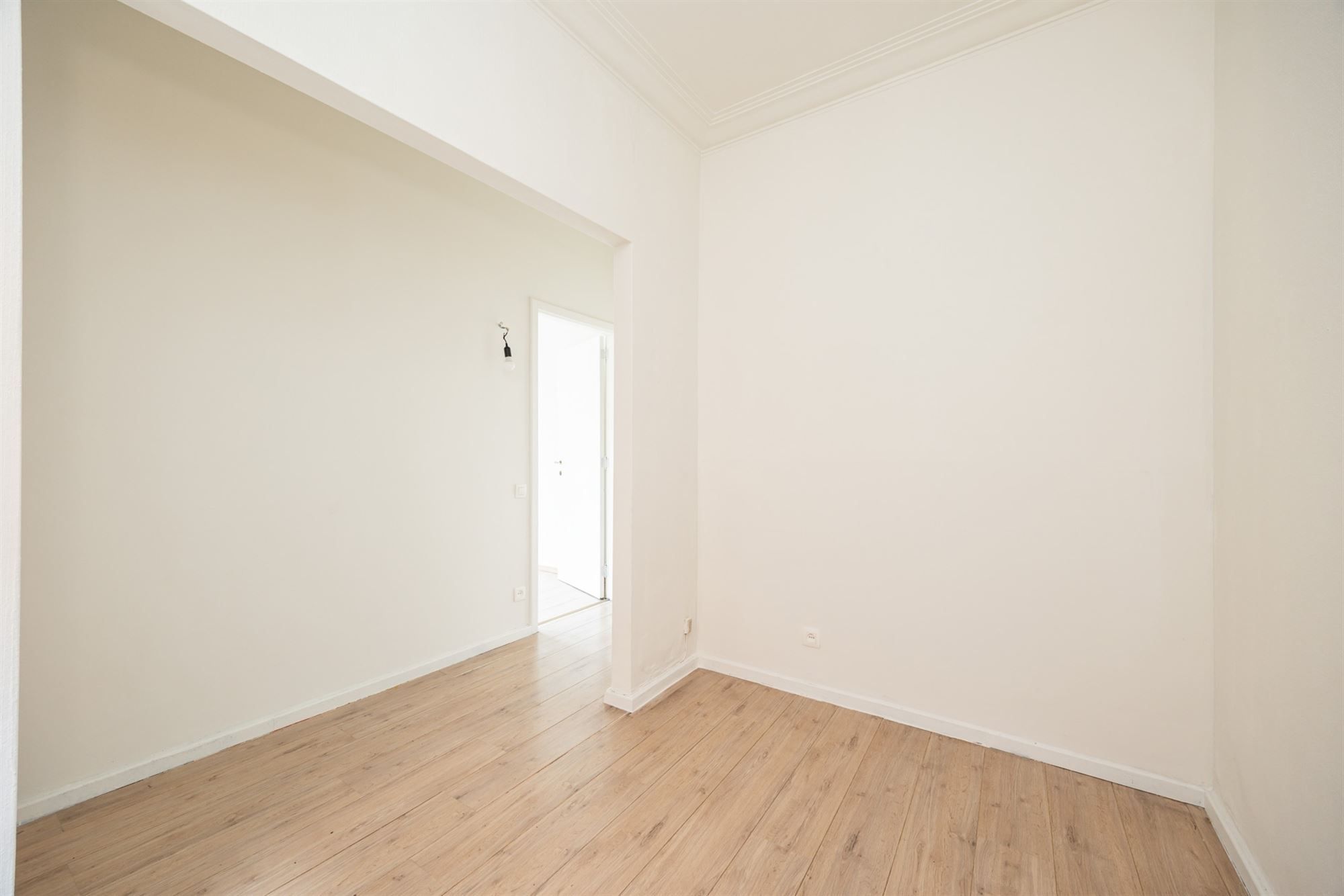 Lichtrijk hoekapp. op centrale ligging foto 13