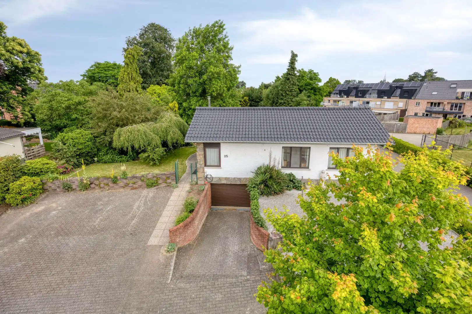 Gelijkvloerse woning met 3 slpks op een uniek perceel van 2.164 m² nabij de Markt !  foto 30