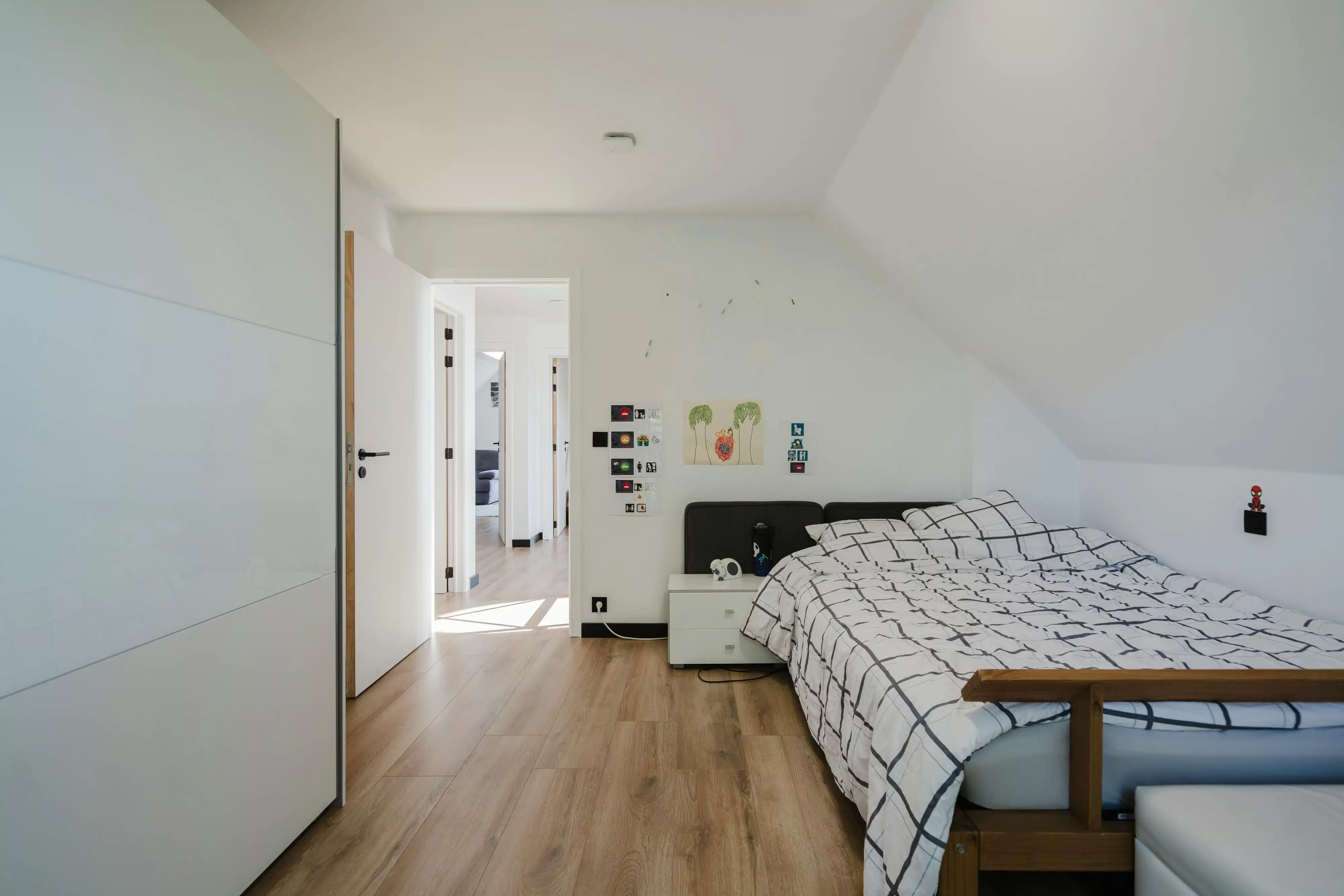 Ruime instapklare villa met praktijkmogelijkheid  foto 14