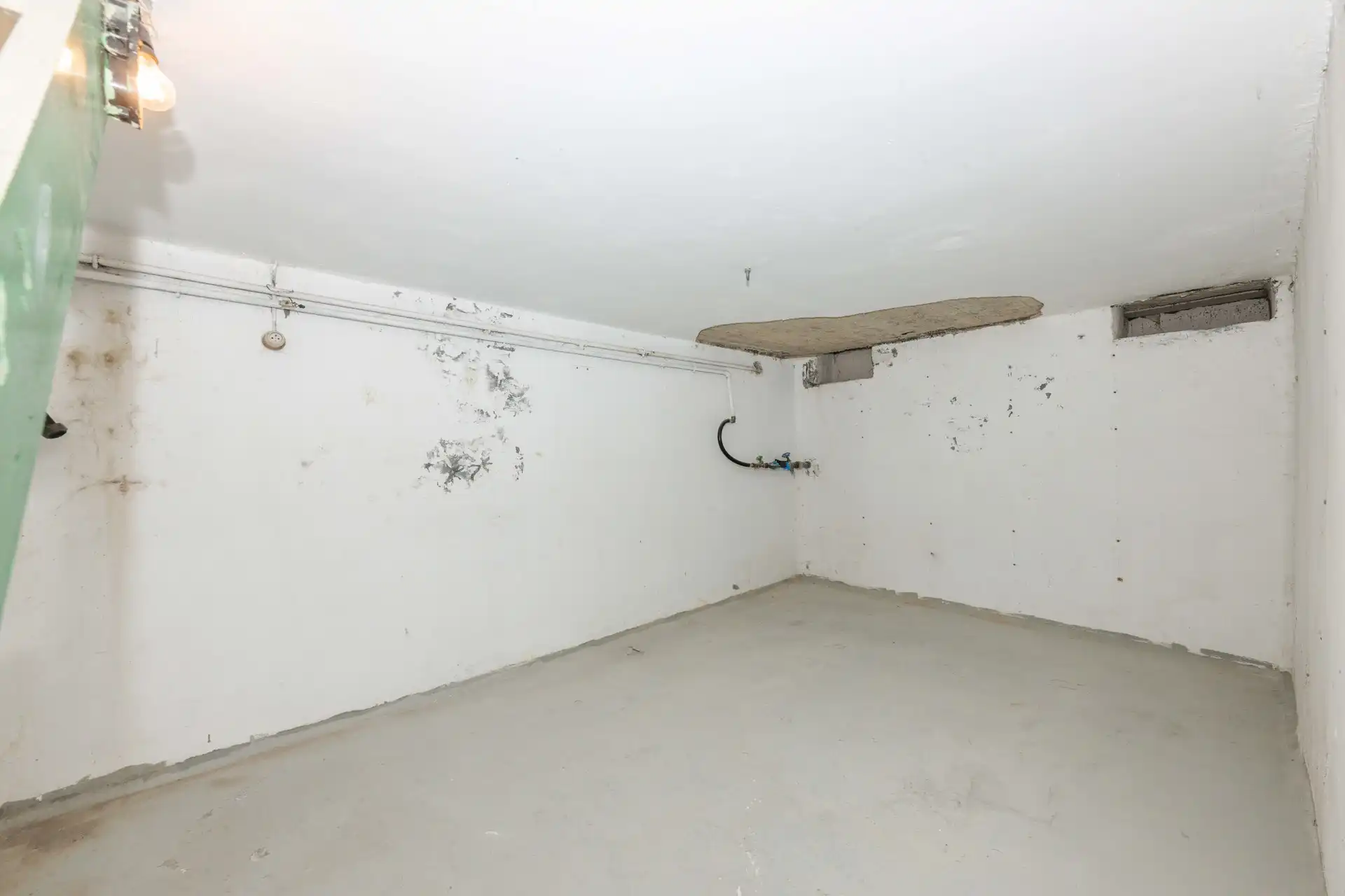 Gezellige woning met drie ruime slaapkamers en veel bergruimte te koop in Wakken foto 19