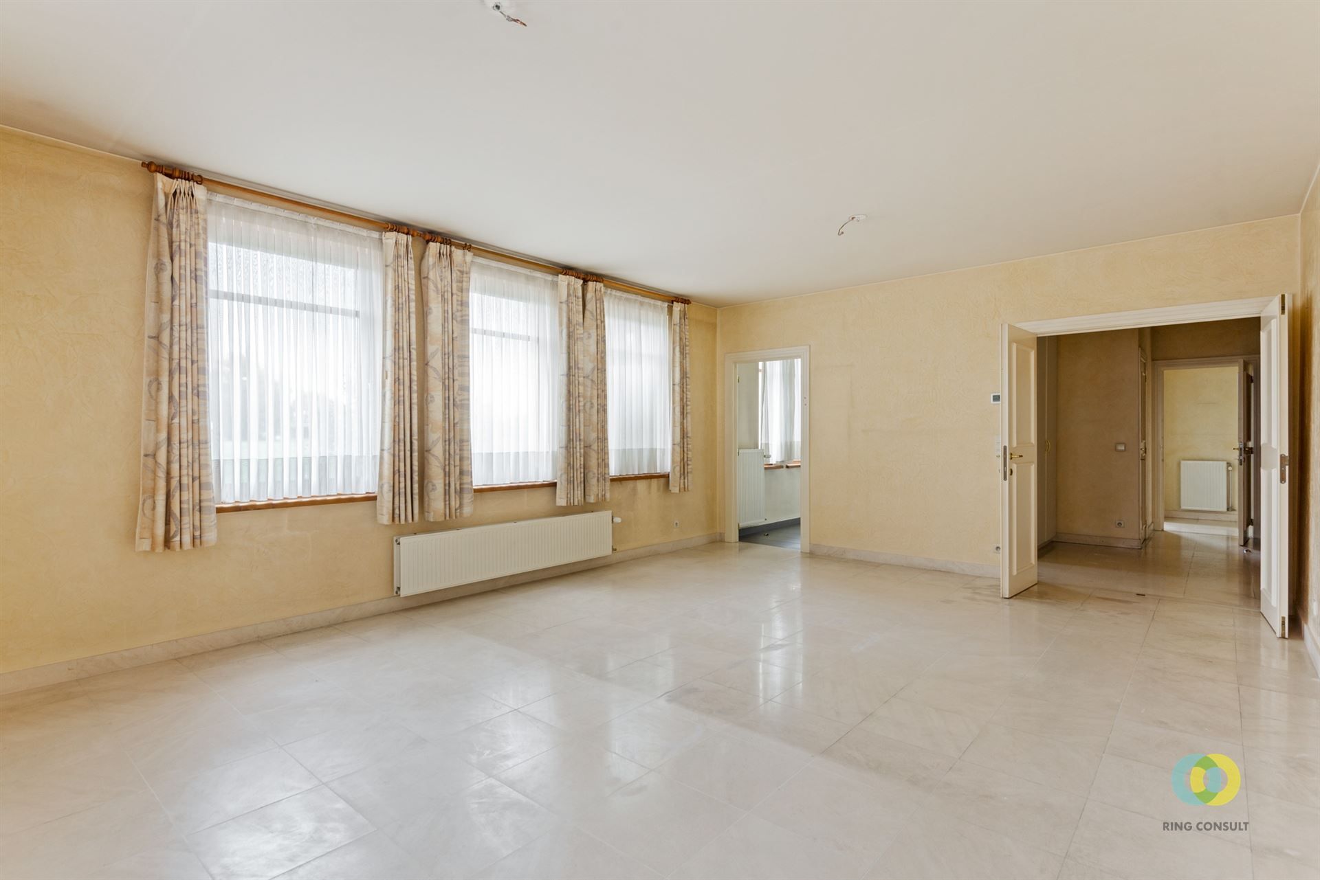 Instapklaar appartement 2 slaapkamers foto 2