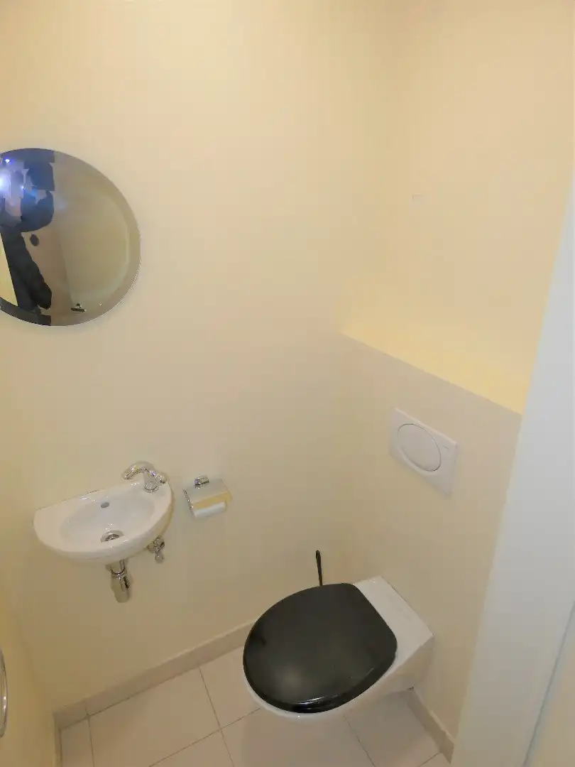 Centraal gelegen 1-slaapkamer appartement met zonnig terras, Torhout foto 18