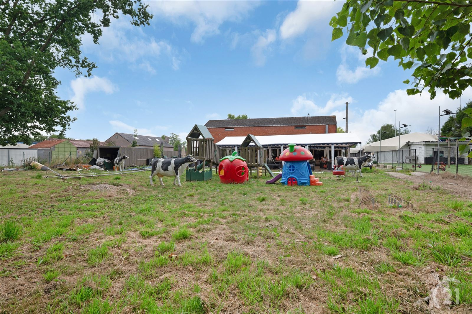 Handelspand met woonst  foto 23