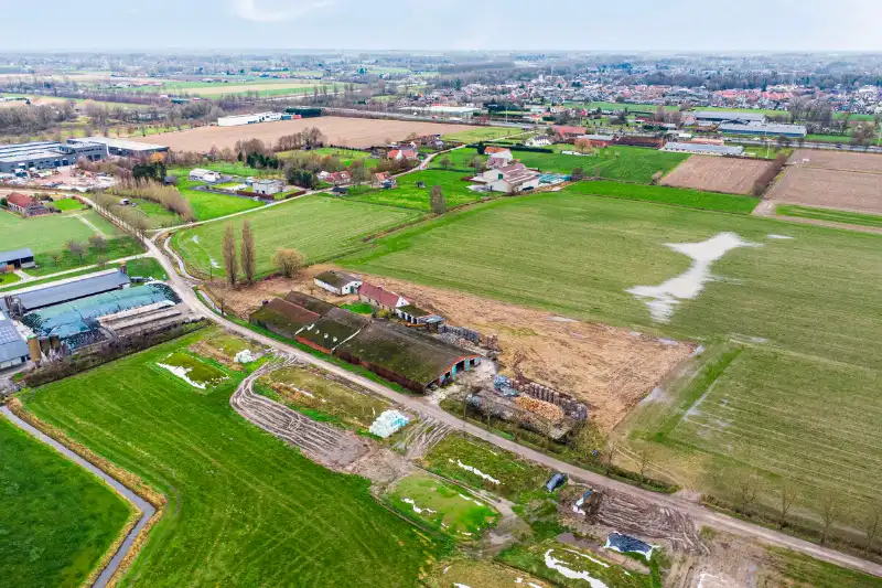 Uniek landelijk domein van ca. 10.000 m² met mogelijkheid tot nieuwbouw in Landegem foto 11