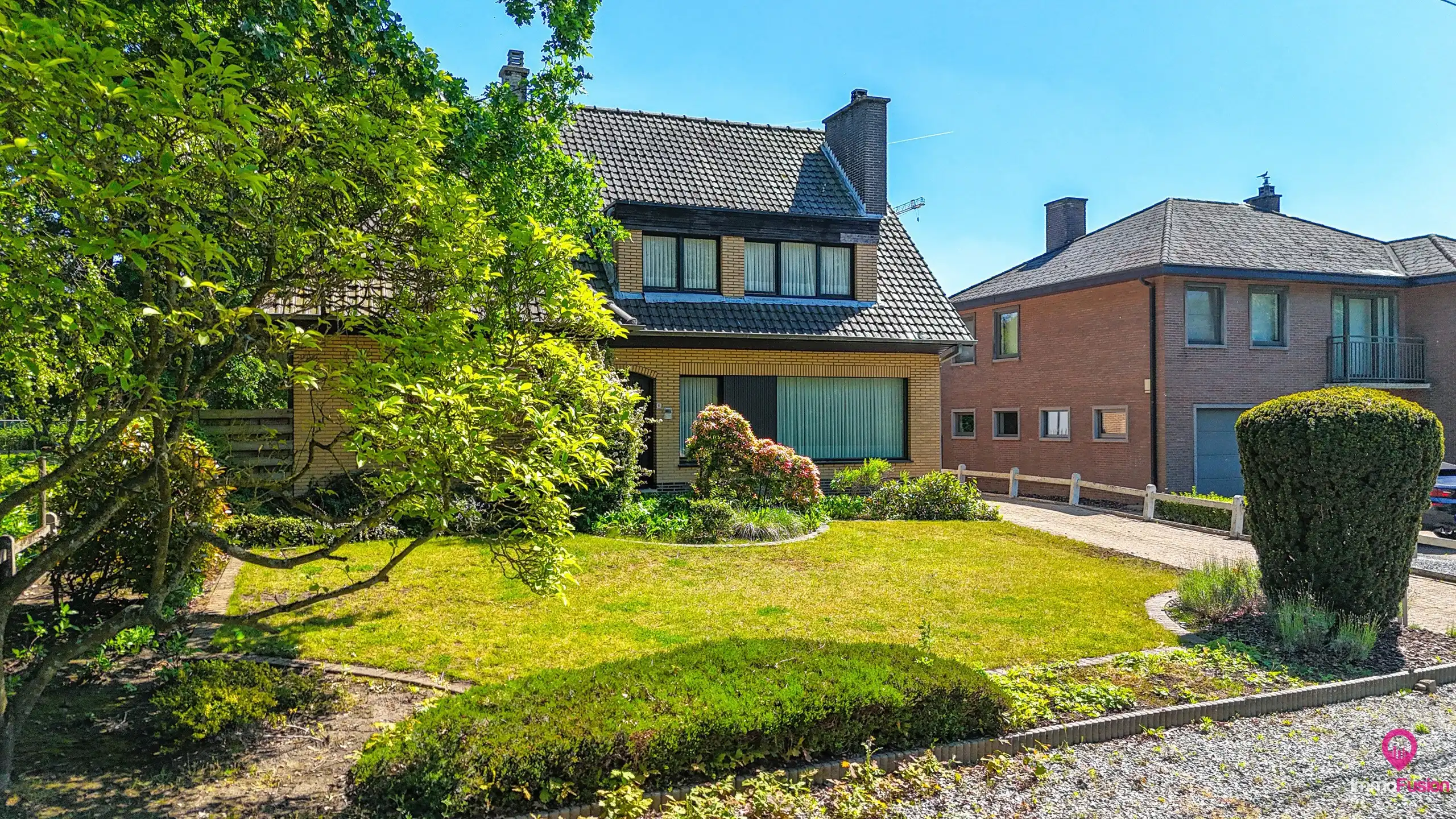 Rustig gelegen gezinswoning met 3 slpks en ruim perceel! foto 49