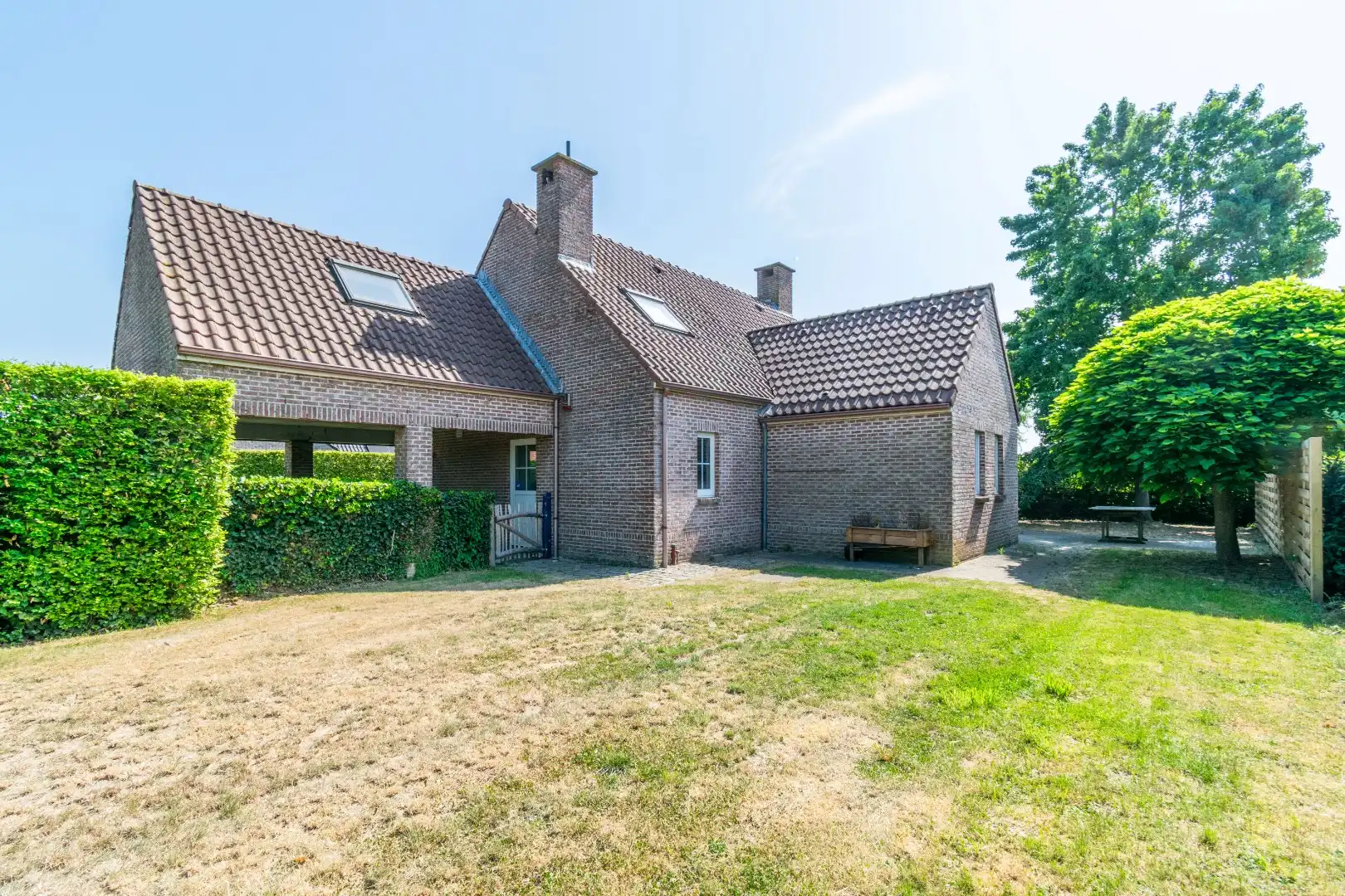 Een aangename, vrijstaande woning te Lettelingen! foto 2