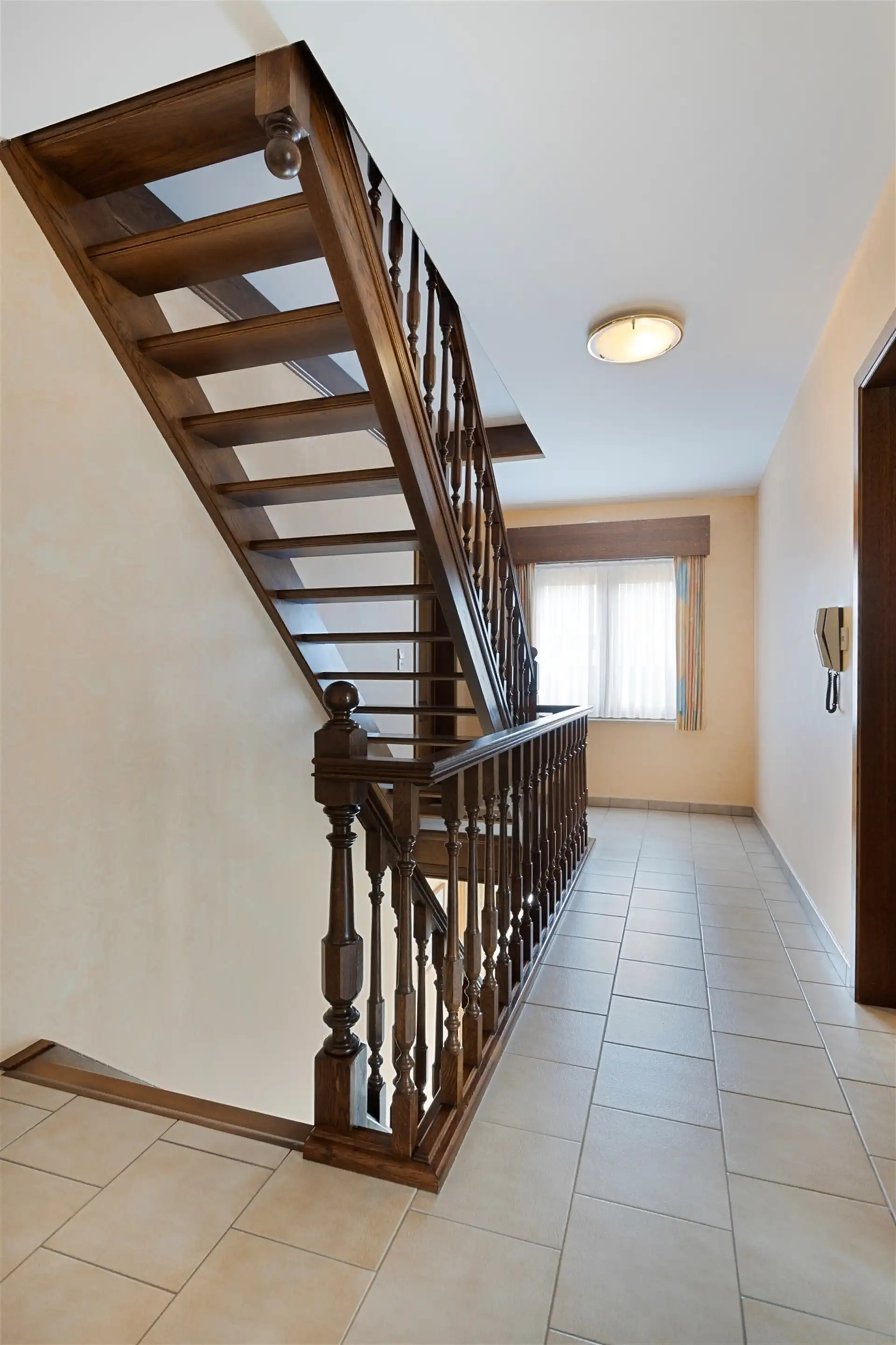 Woning met 4 kamers op terrein van 11a49ca foto 16