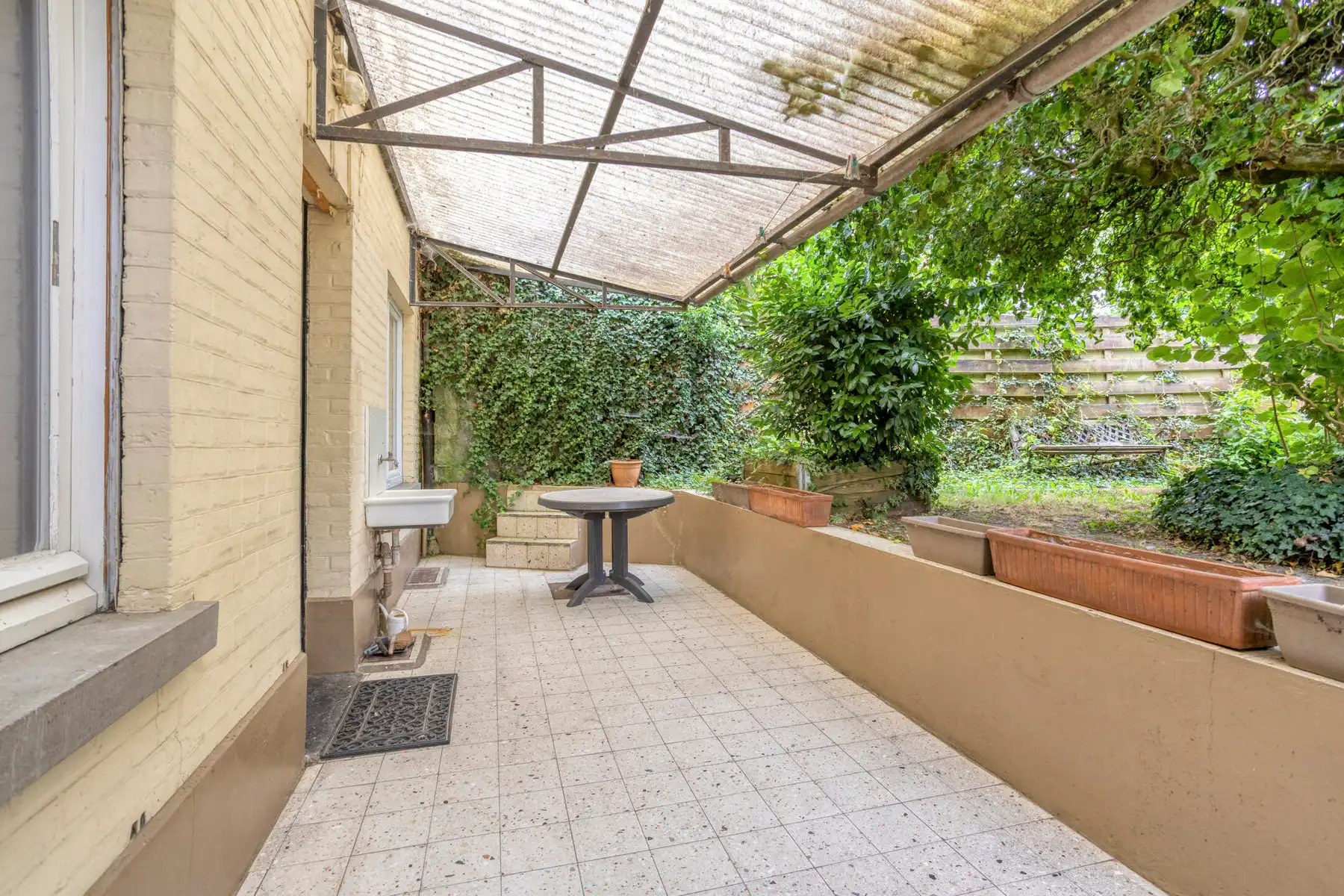 Charmante te renoveren woning met tuin in Appelterre foto 25