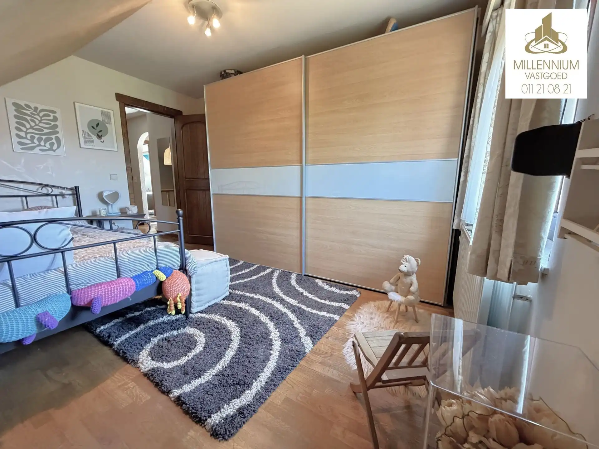 Ruime 3-slpk woning zwembad  foto 24