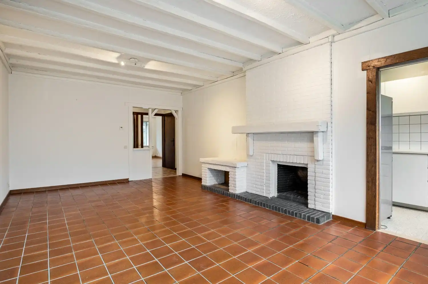 Leuk 2 slaapkamer appartement met terras in Wijnegem foto 5