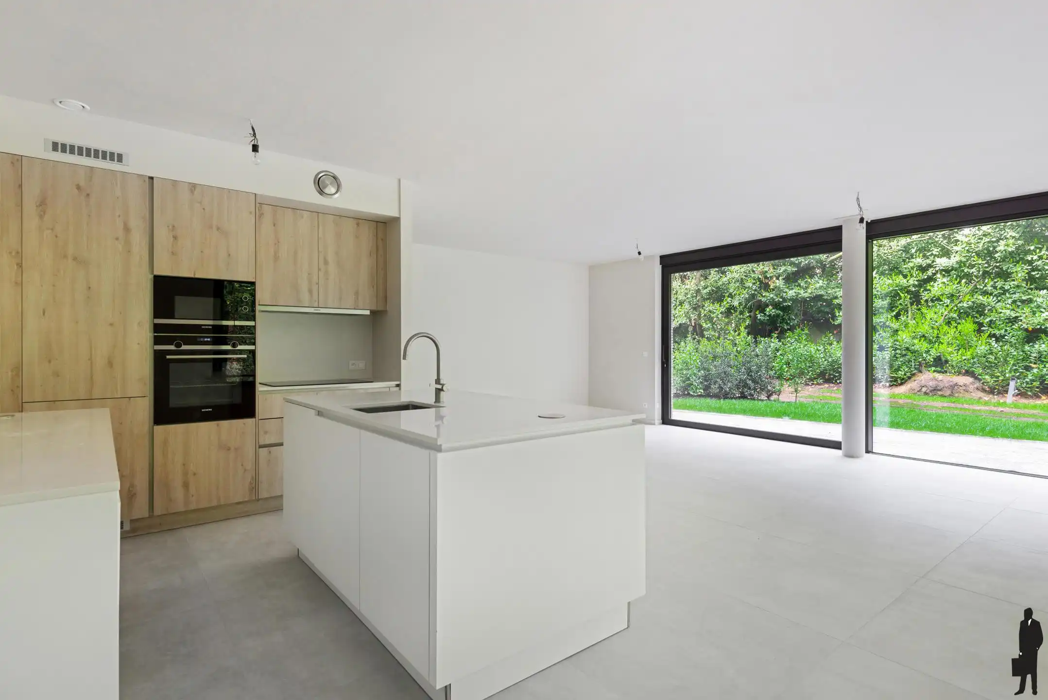 Energiezuinig gelijkvloers parkapp in een groene omgeving foto 5