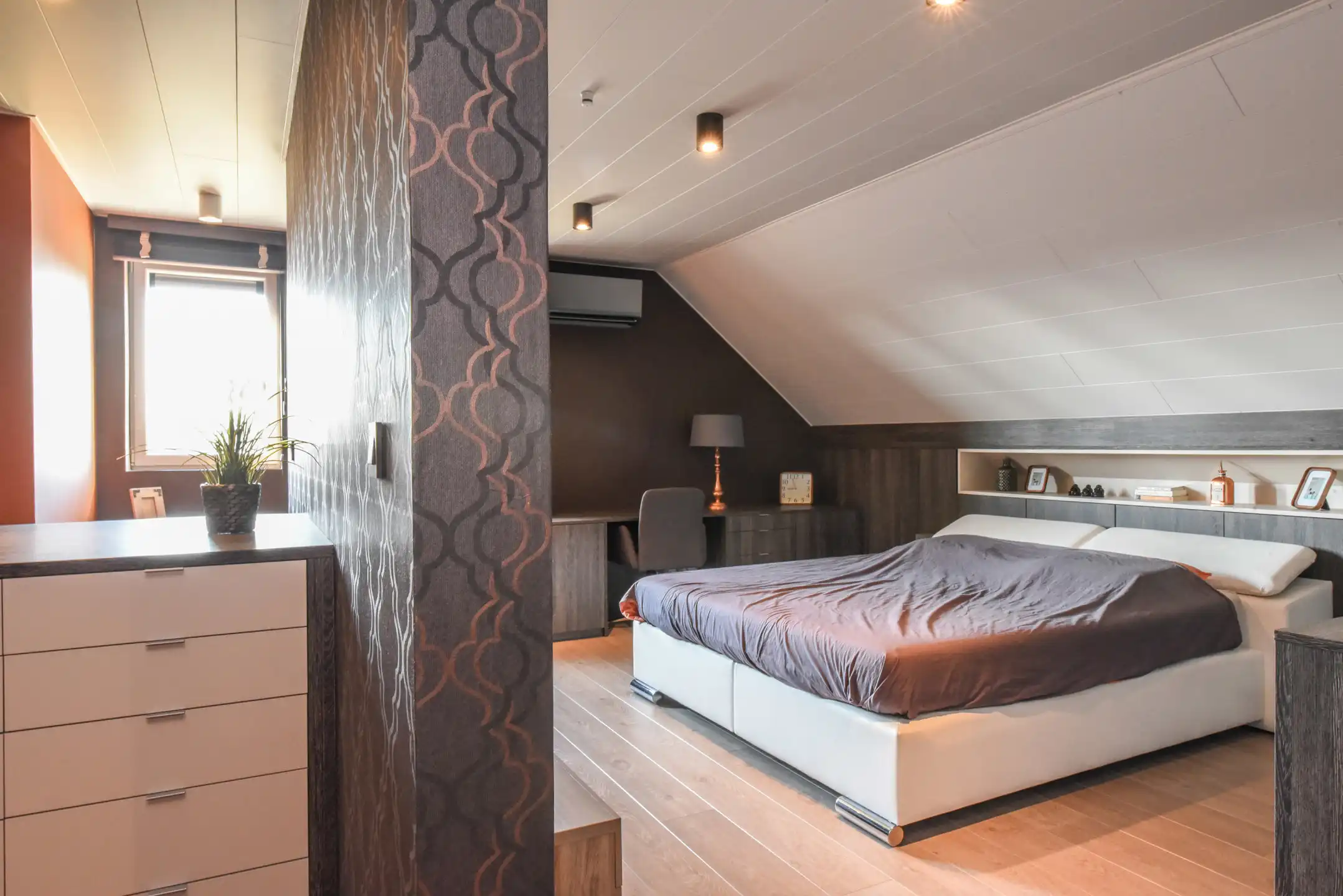 Luxueuze duplex met riant terras te Millen foto 18