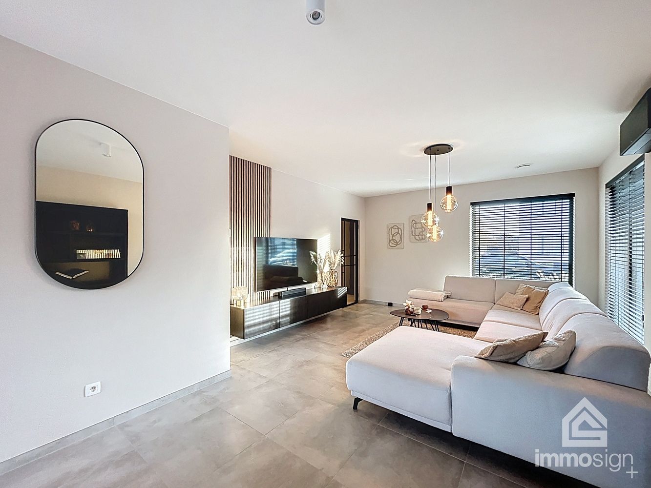 Instapklare, moderne gezinswoning in jonge, rustige buurt te Peer voorzien van tal van troeven foto 5