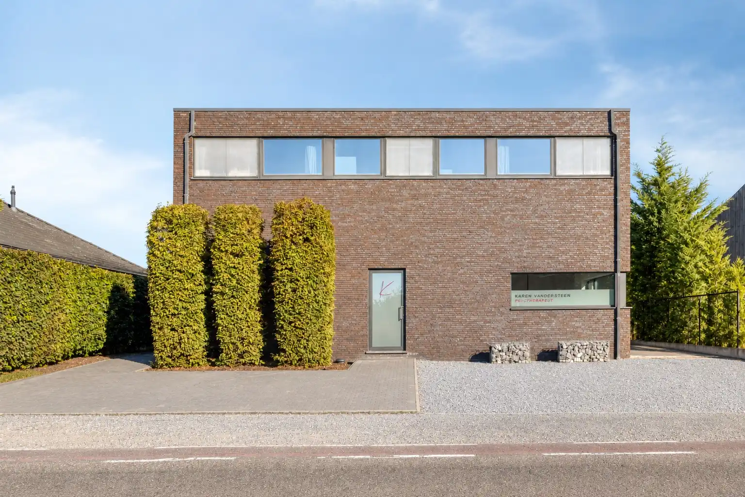 Instapklare, luxueuze woning met praktijkruimte foto {{pictureIndex}}