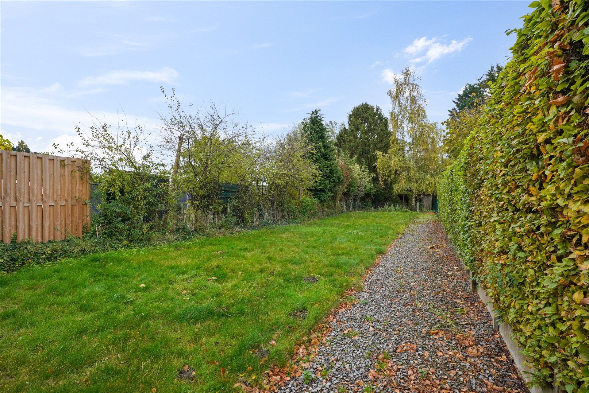 Rijwoning nabij centrum Stekene foto 26