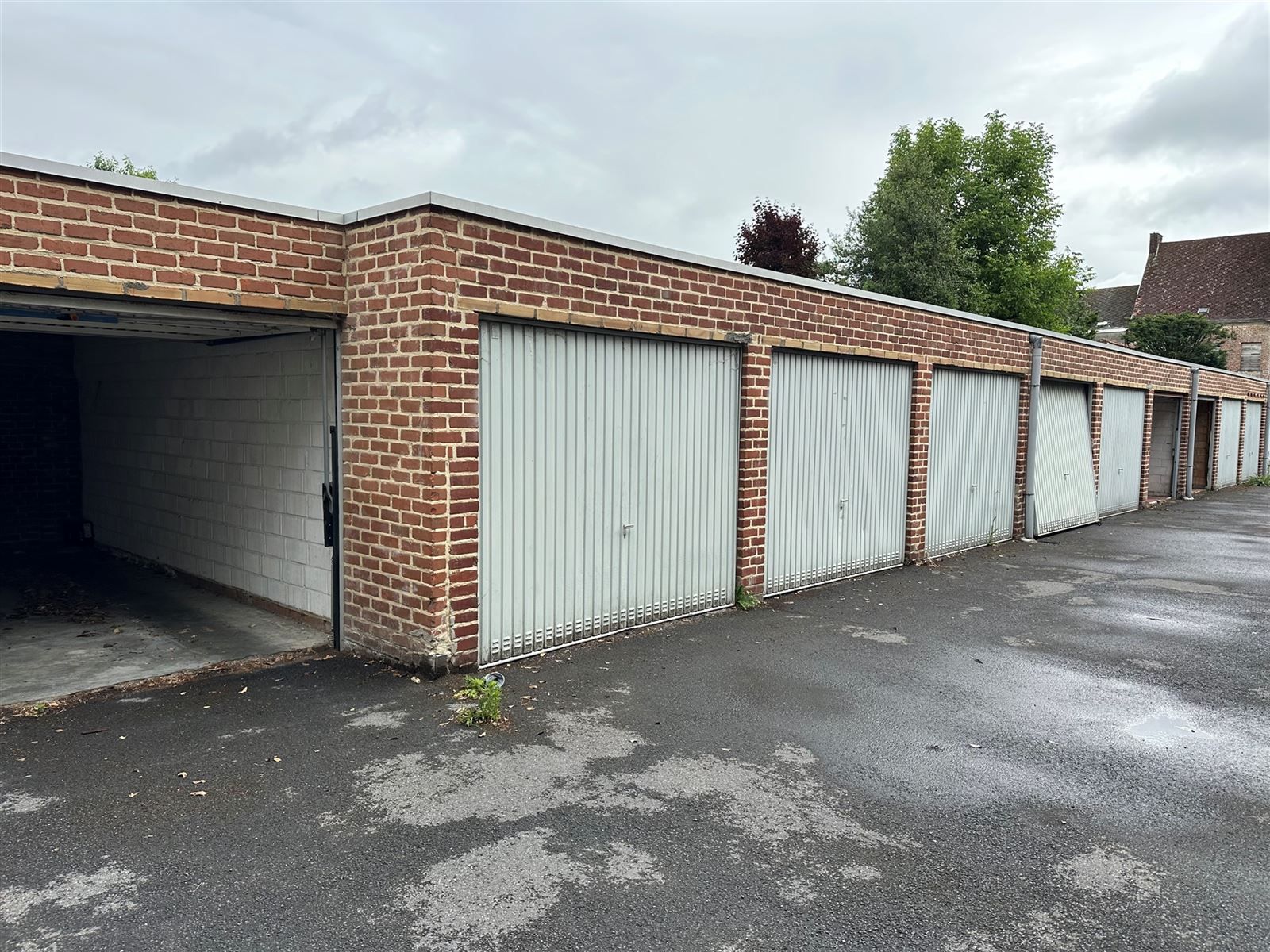 Garagebox in centrum Zottegem! foto 4