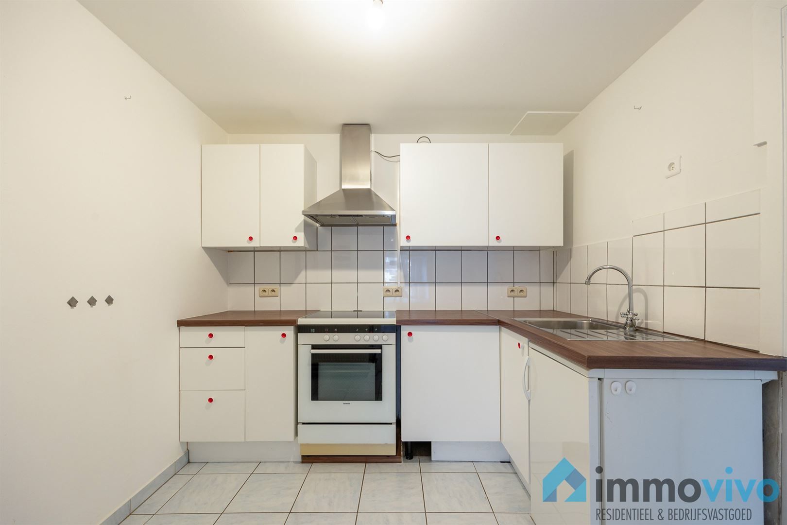 Handelsgelijkvloers op toplocatie in centrum foto 9