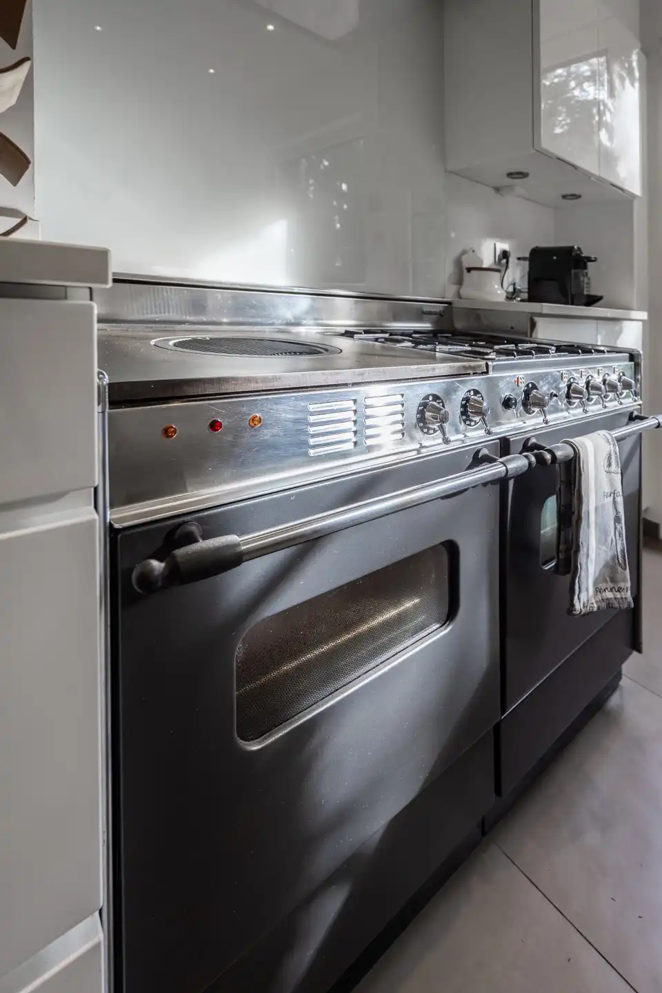 Bijzondere karakterwoning met tuin en praktijkruimte foto 13