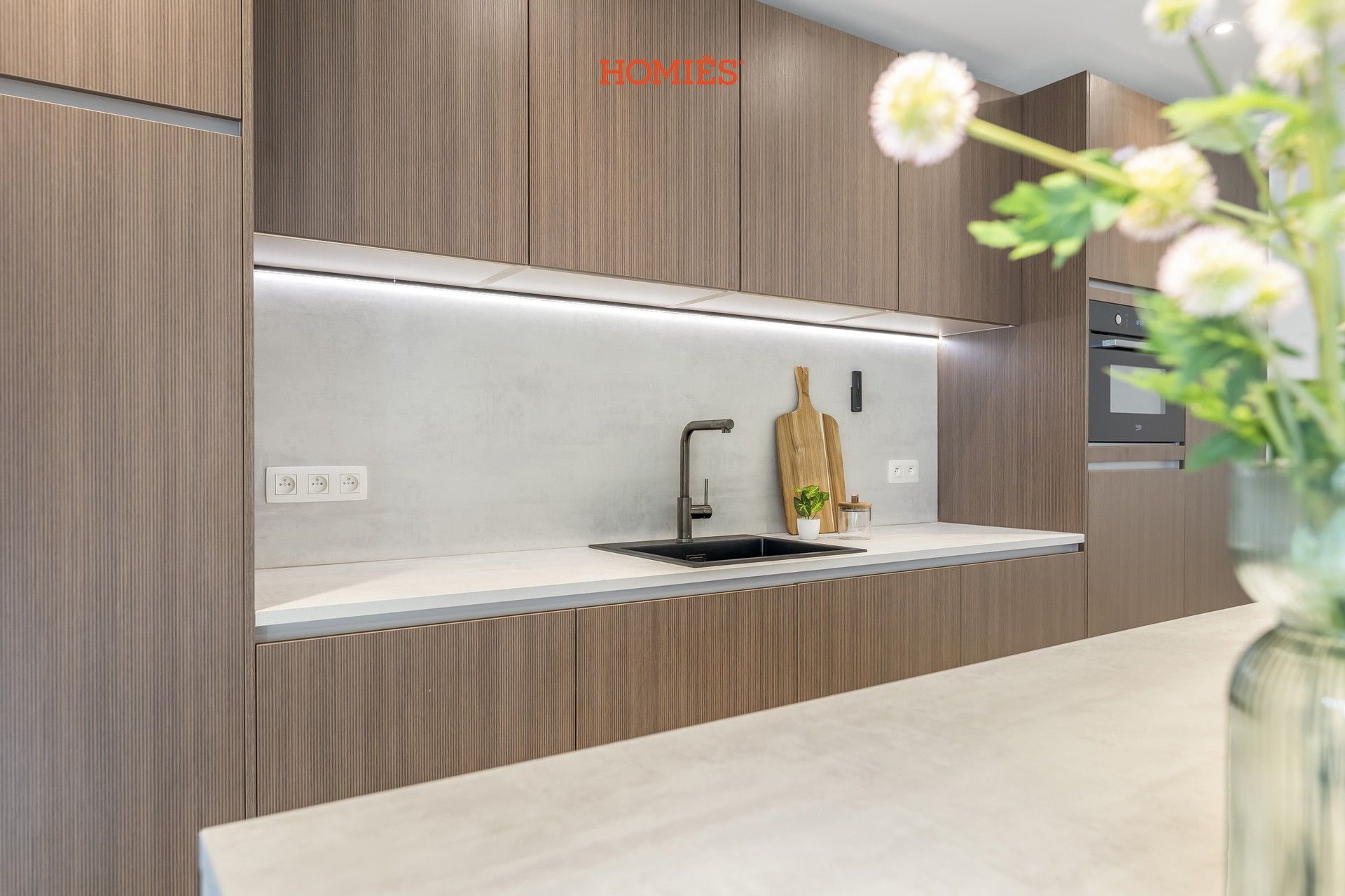 Luxueus en energiezuinig gelijkvloersappartement met stadskoer foto 16