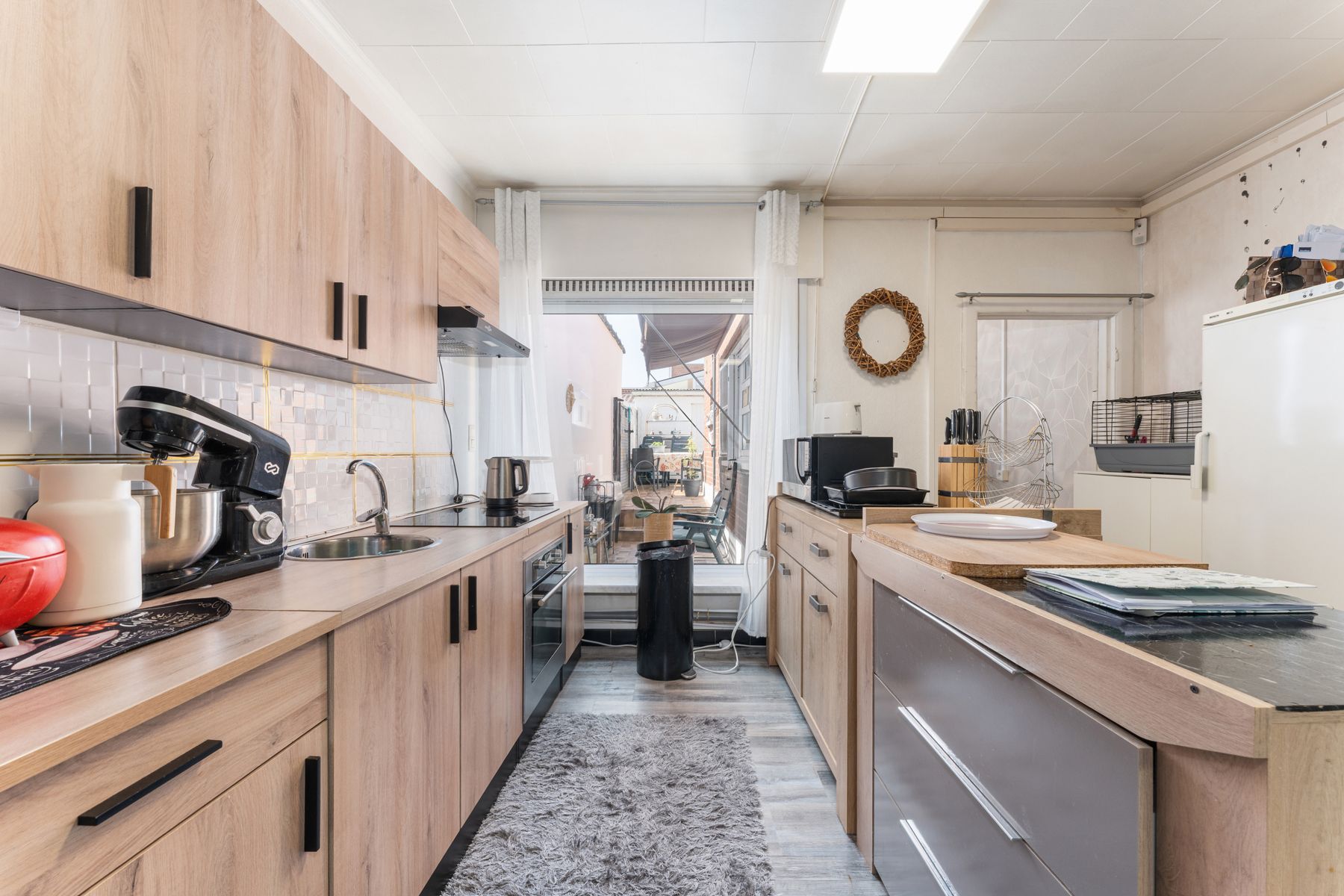 Rijwoning met terras op wandelafstand centrum Roeselare foto 8