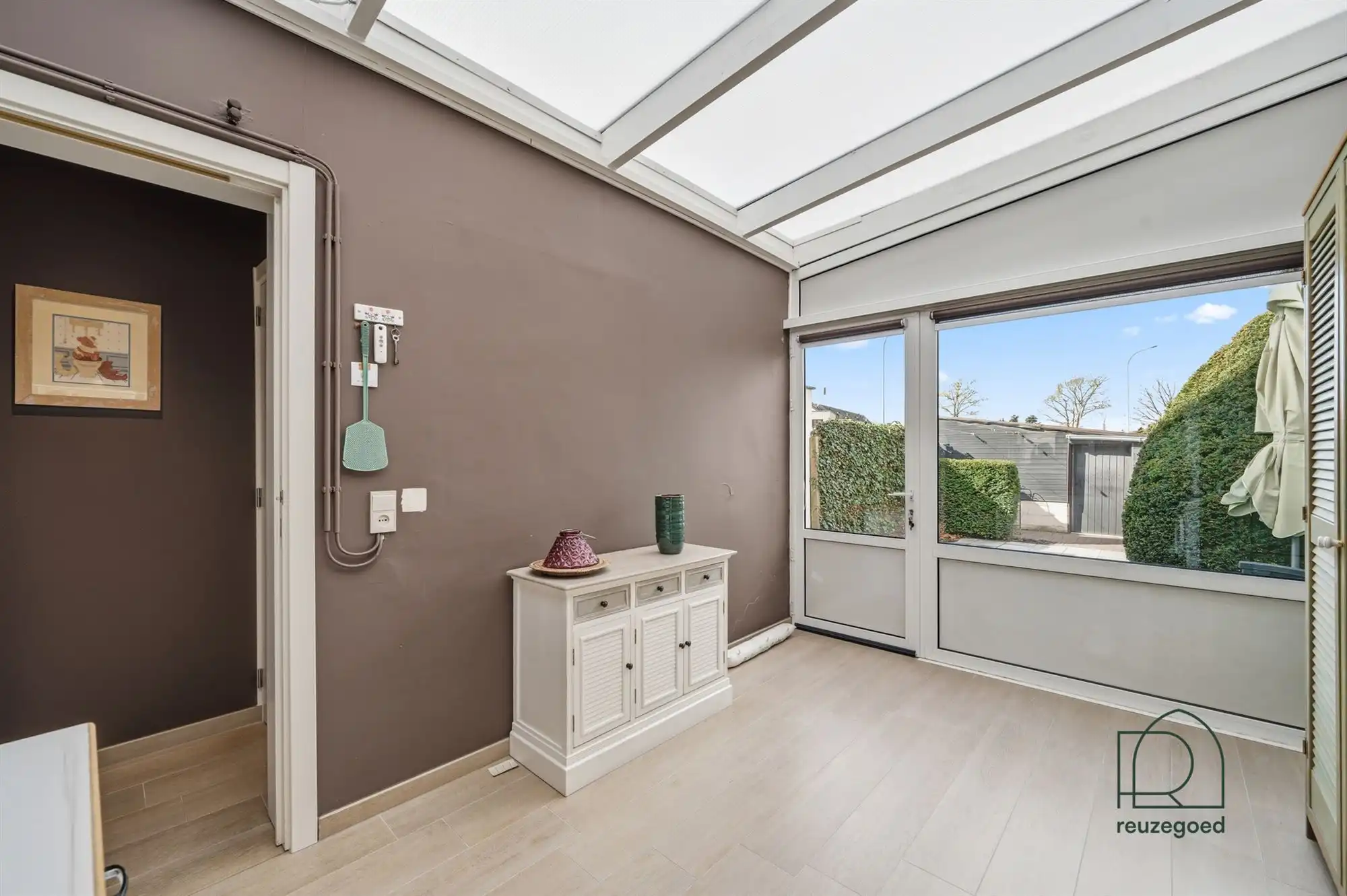 Charmante, verrassend ruime, op te frissen woning met 3 slaapkamers, garage en zonnig tuintje op fietsafstand van Mechelen centrum! foto 17