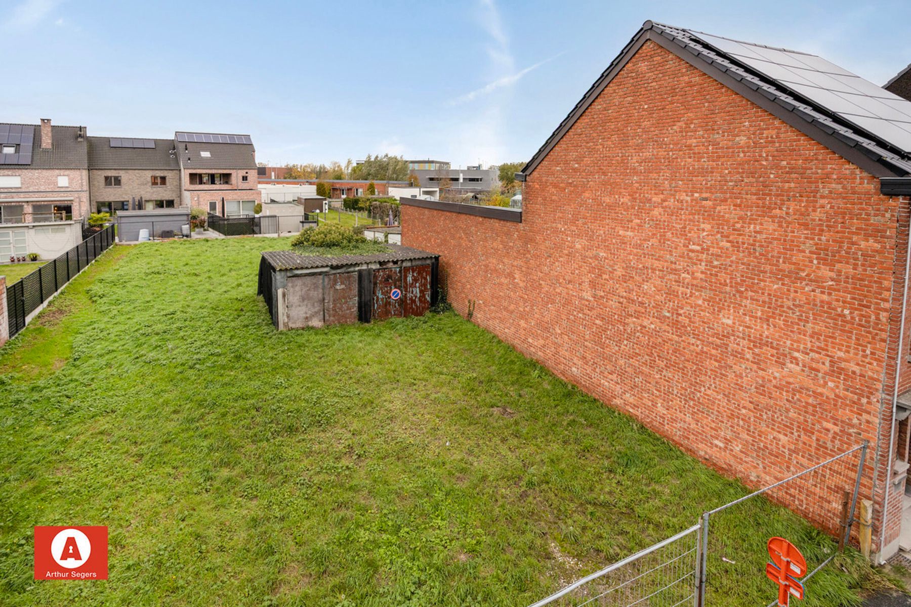 Bouwgrond voor gesloten bebouwing nabij centrum Buggenhout foto 2