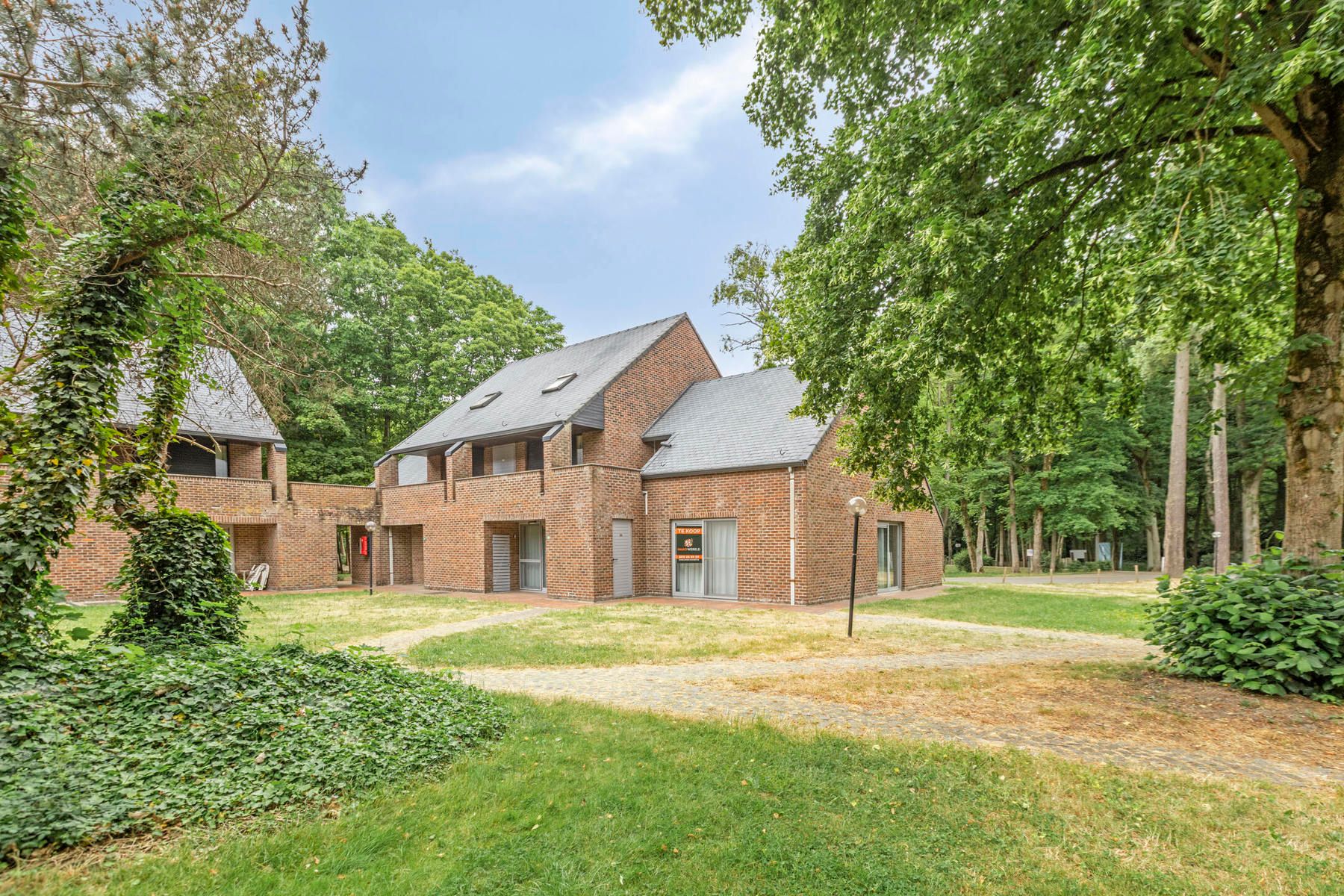 Volledig gerenoveerde vakantiewoning in Hengelhoef – Instap klaar en gemeubileerd! foto 8