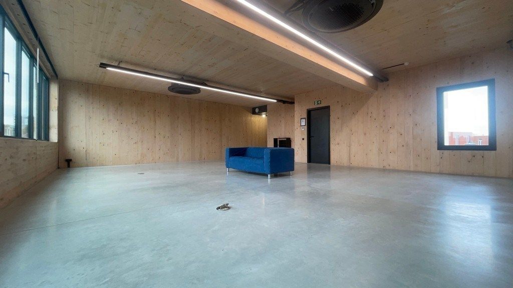 Moderne kantoorruimte te huur vlakbij station van Berchem foto 11