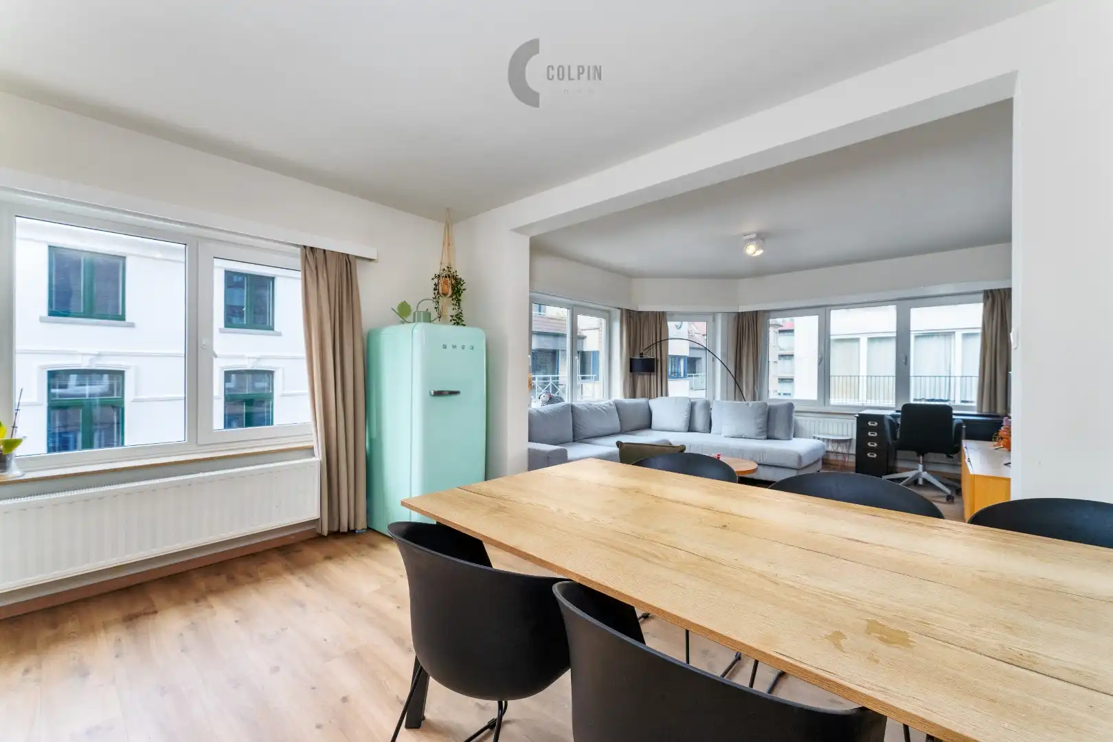 Instapklaar hoekappartement op toplocatie in Heist-aan-Zee – volledig gerenoveerd! foto 3