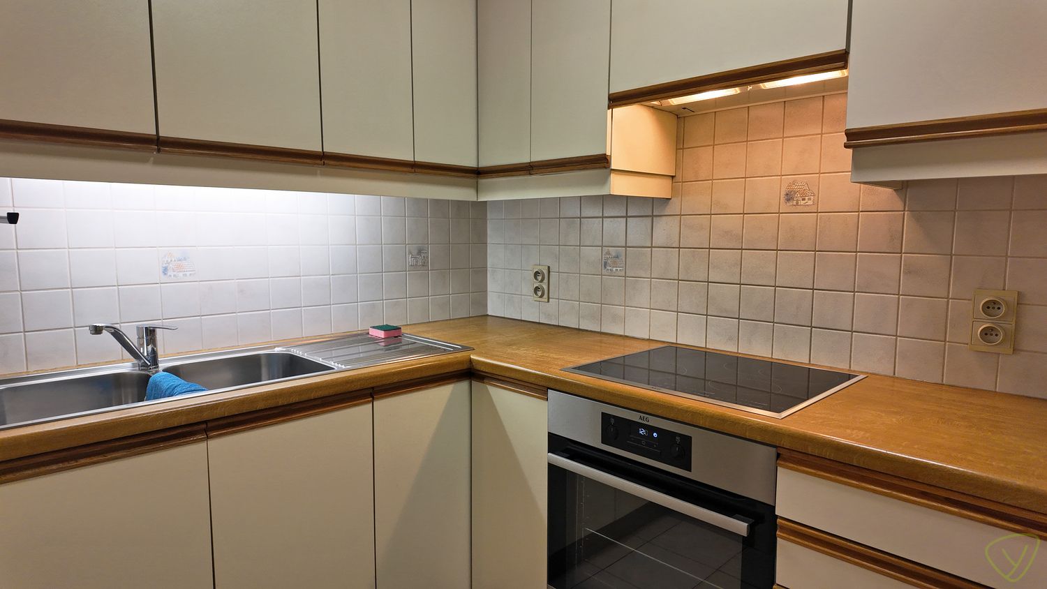 Lichtrijk appartement met terras in de Boelare te Eeklo! foto 6