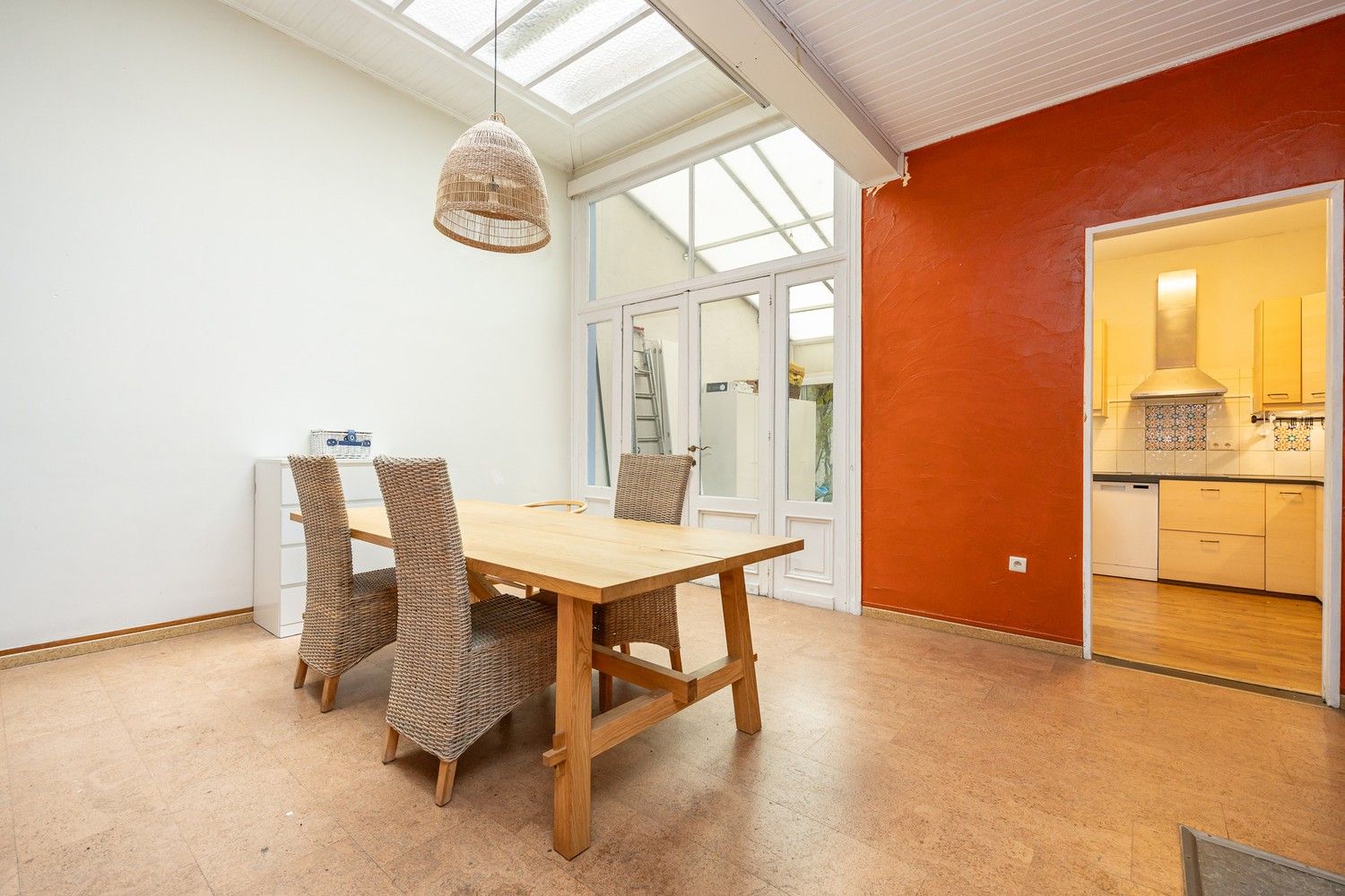 Ruime en karaktervolle herenwoning met zonnige tuin, dakterras en laadpunt in het hart van Merksem foto 20