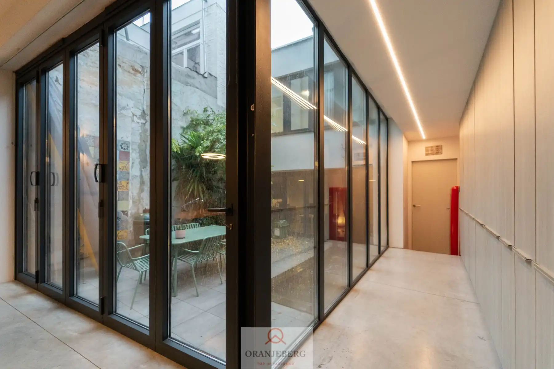 Stadsparel (264 m²) met binnentuin! foto 14