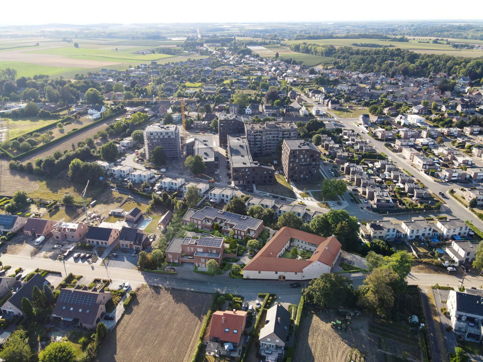 RESIDENTIE HOEVE BRONE - PARKING + KELDER foto 8