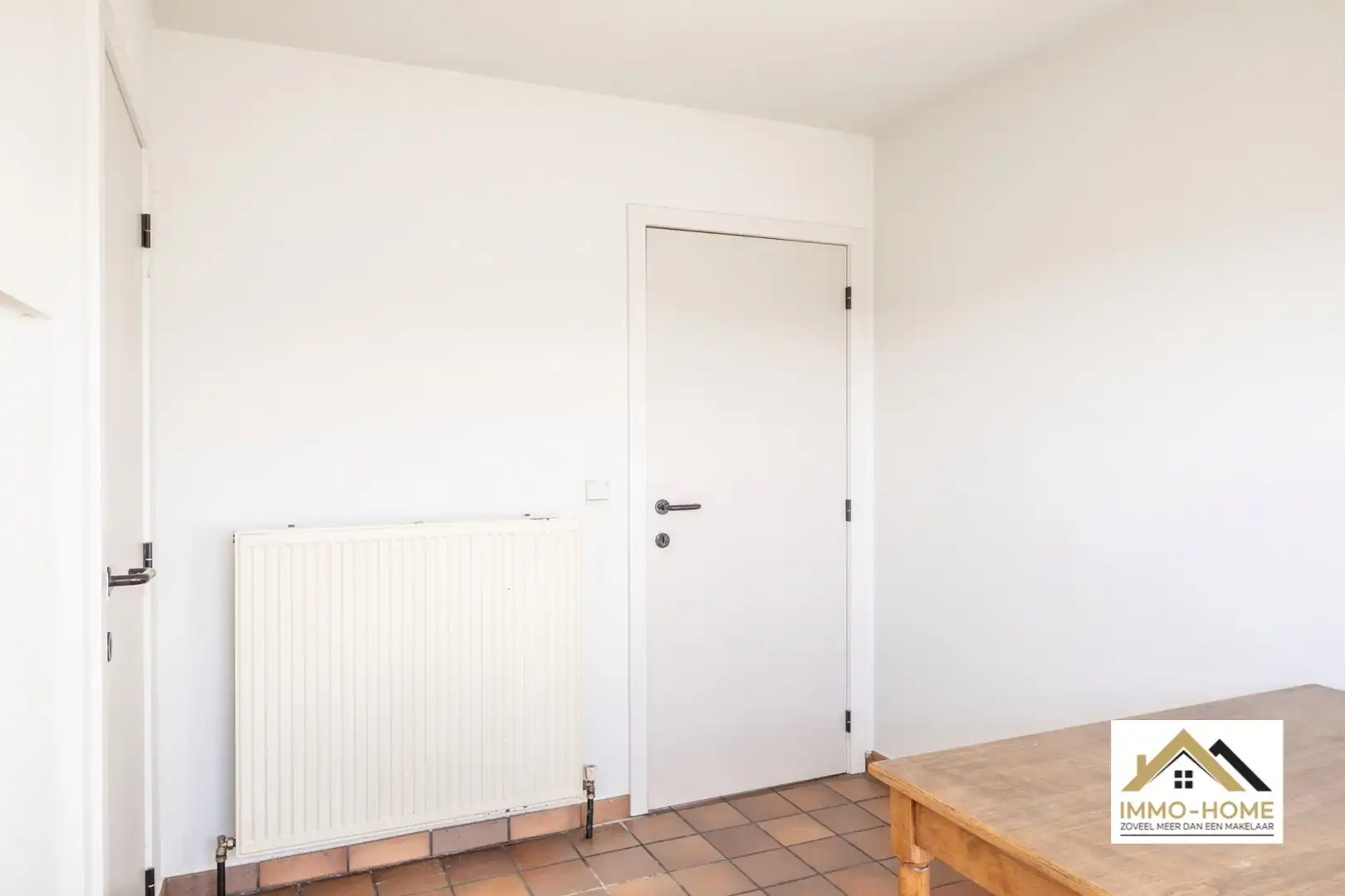 Halfopen bebouwing nabij centrum Lokeren foto 11