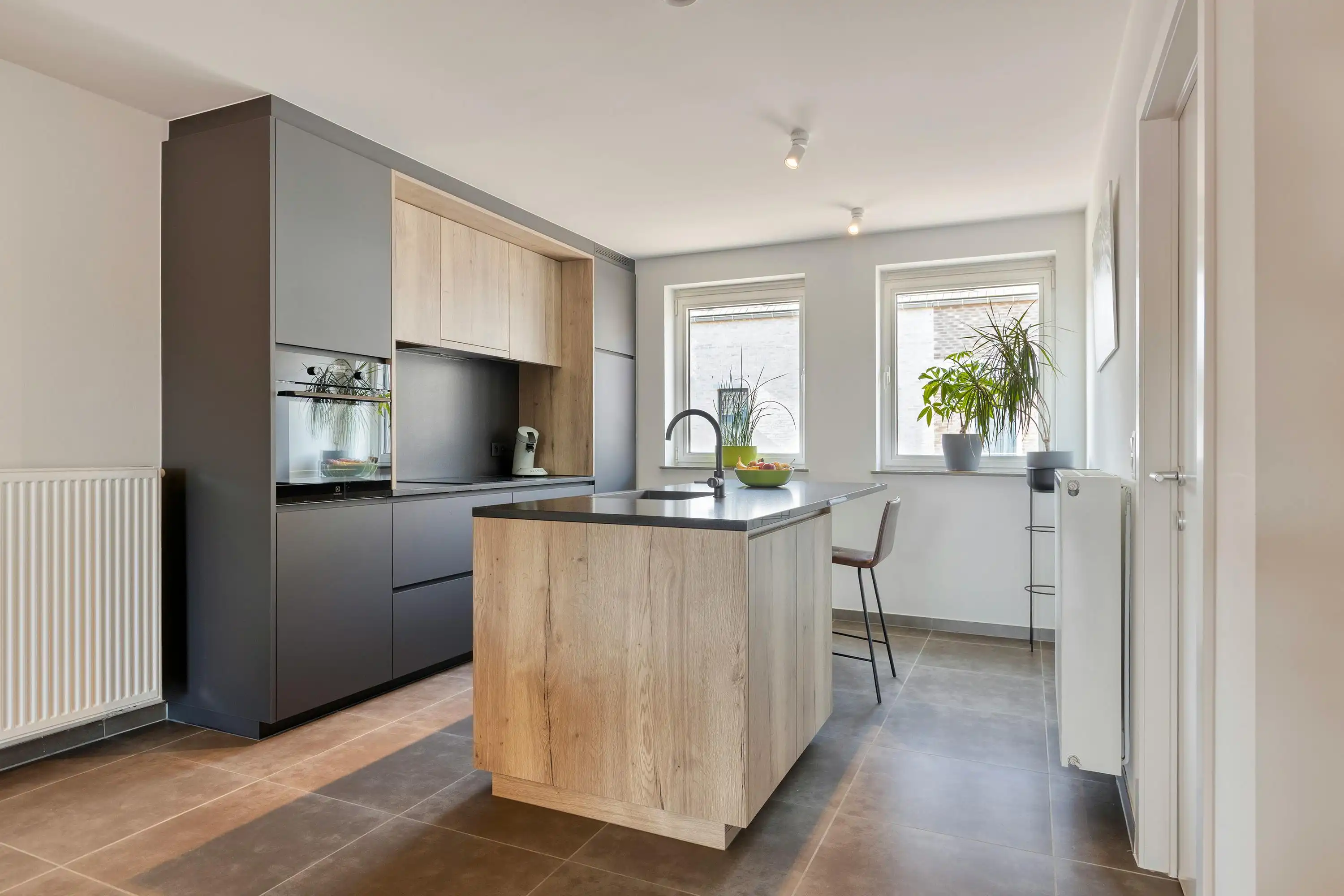 Duplex appartement met 2 slaapkamer te koop in Zandvliet!  foto 10