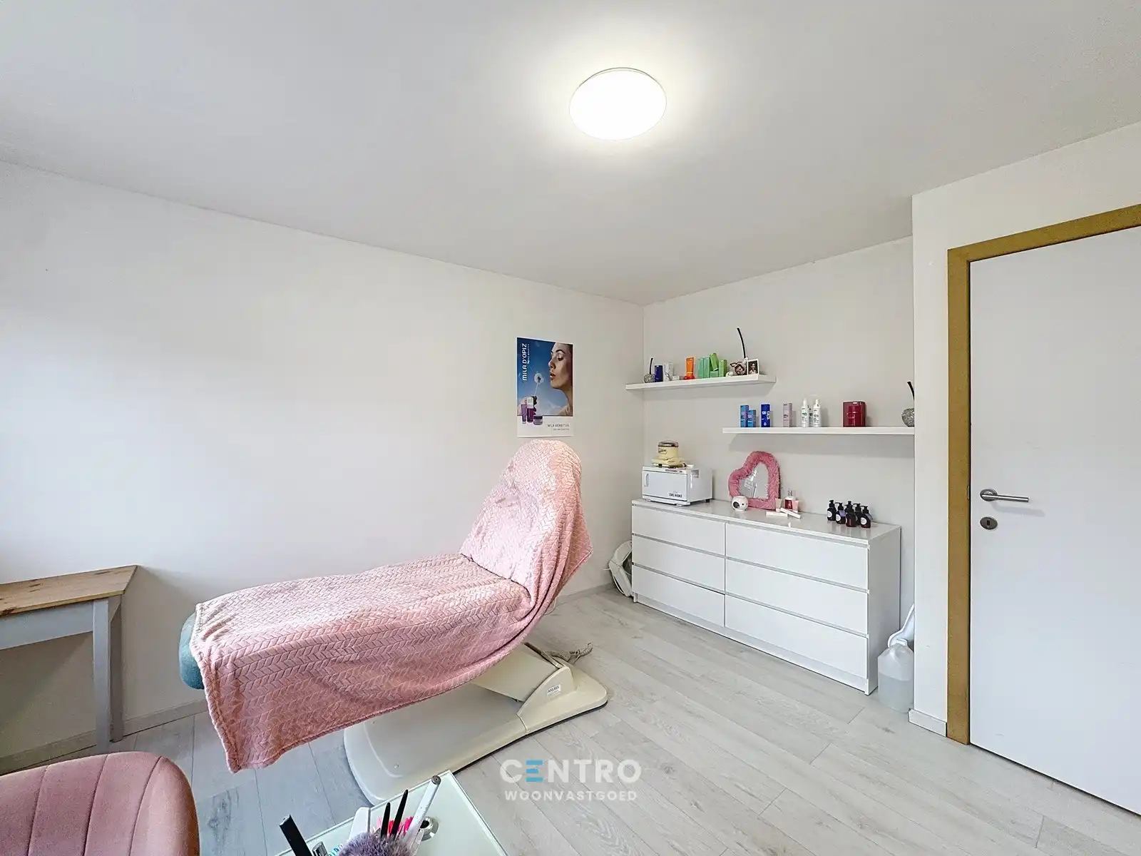 Recente ENERGIEZUINIGE HOB met alle COMFORT met 3 RUIME slpks, garage en LEUKE tuin! foto 19