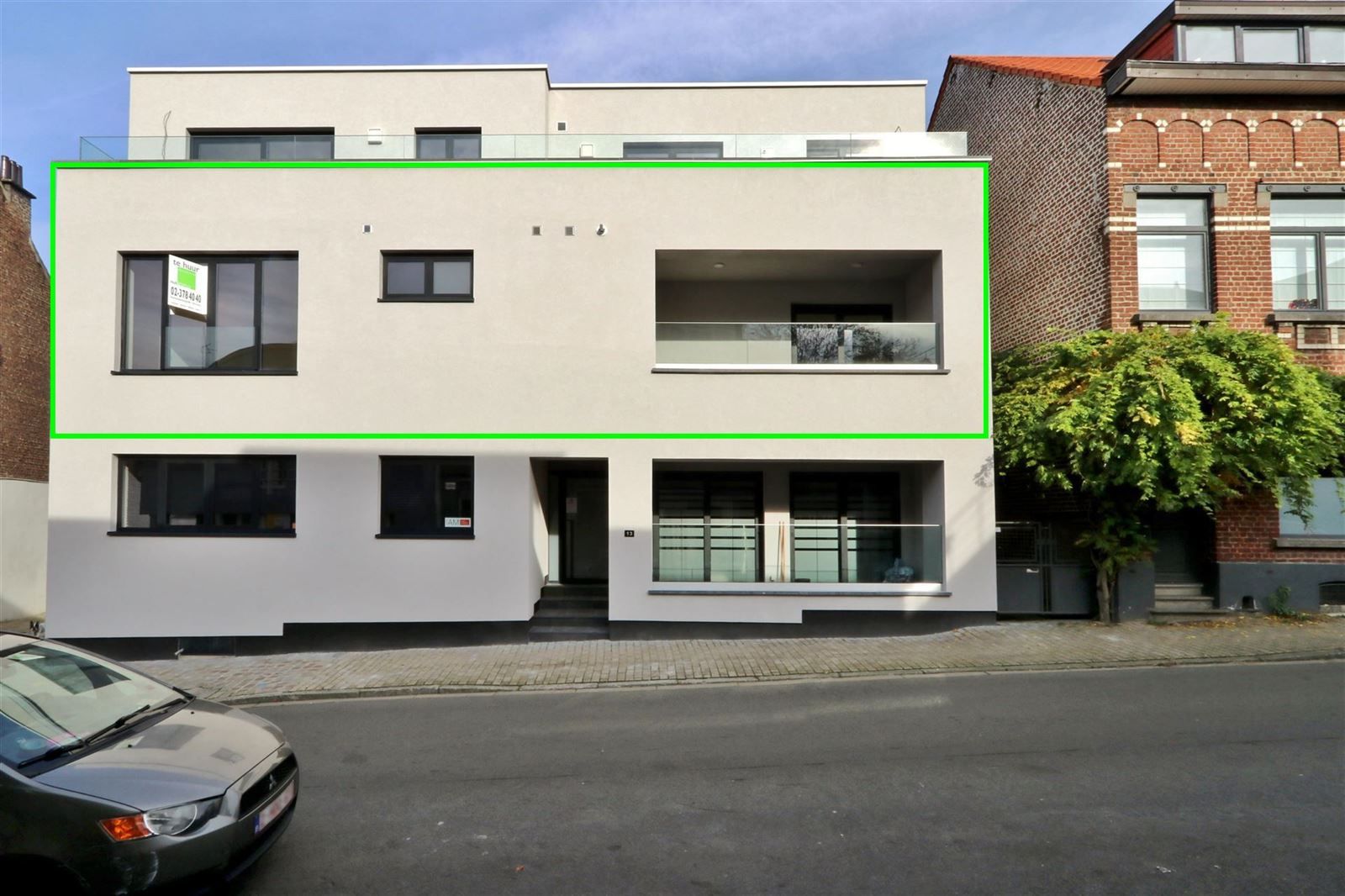 Luxe appartement (lift) met 2 slaapkamers, 2 badkamers en zeer groot terras  foto {{pictureIndex}}