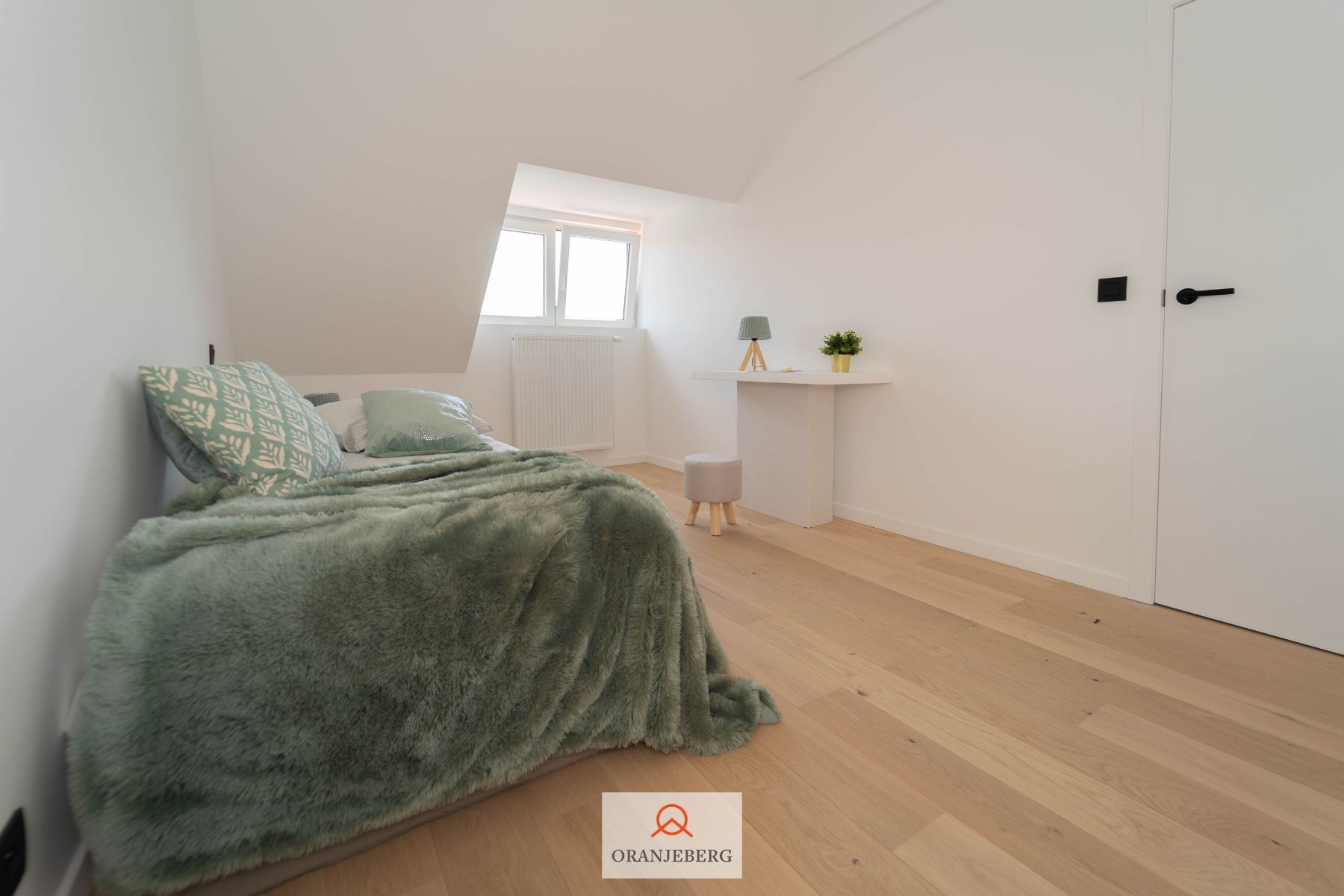 Gerenoveerde ruime duplex met terras nabij Gent centrum foto 28