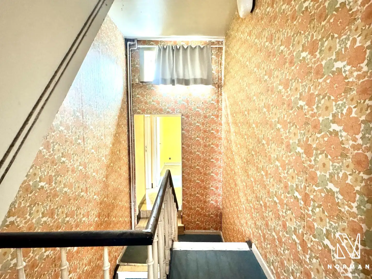 Te renoveren woning met 4 slaapkamers te koop in centrum Kuurne! foto 15