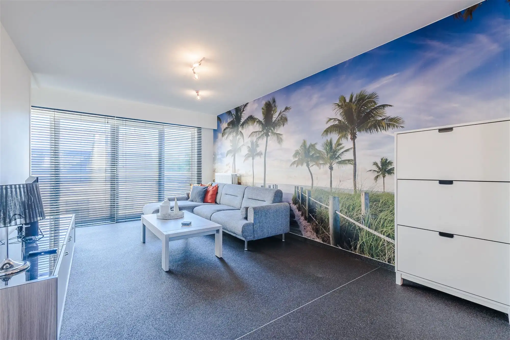Fris triplex appartement met groot dakterras en garage foto 4