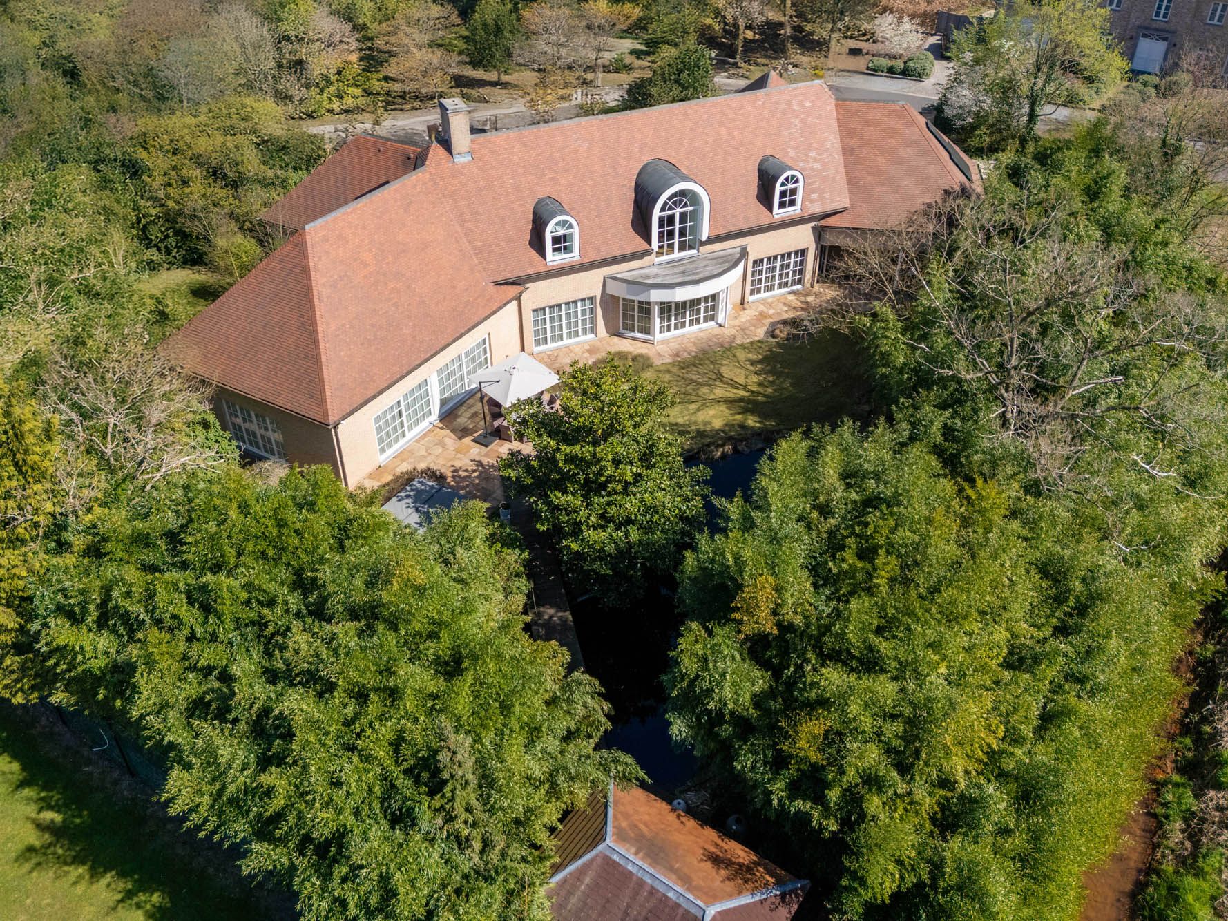 Exclusieve villa met wellness, privécinema en zwembad  foto 36