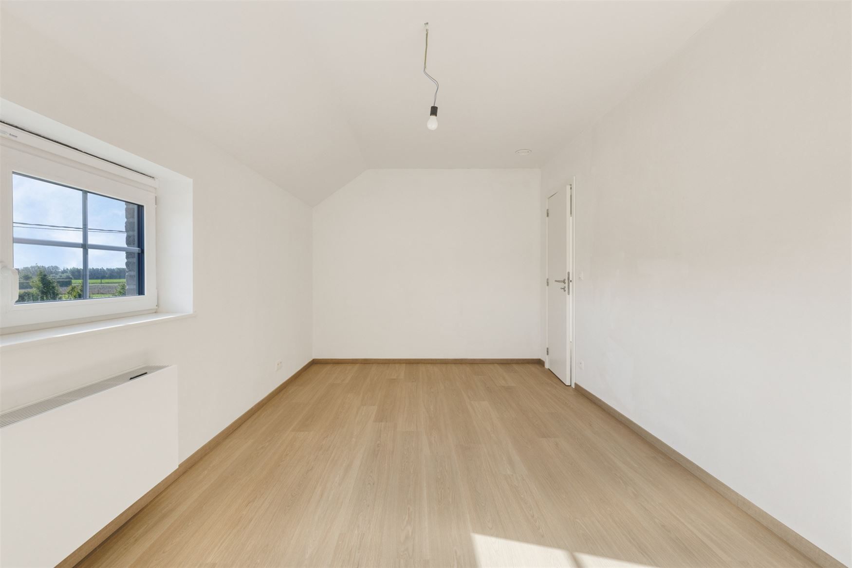 Nieuwbouwwoning op absolute topligging foto 18