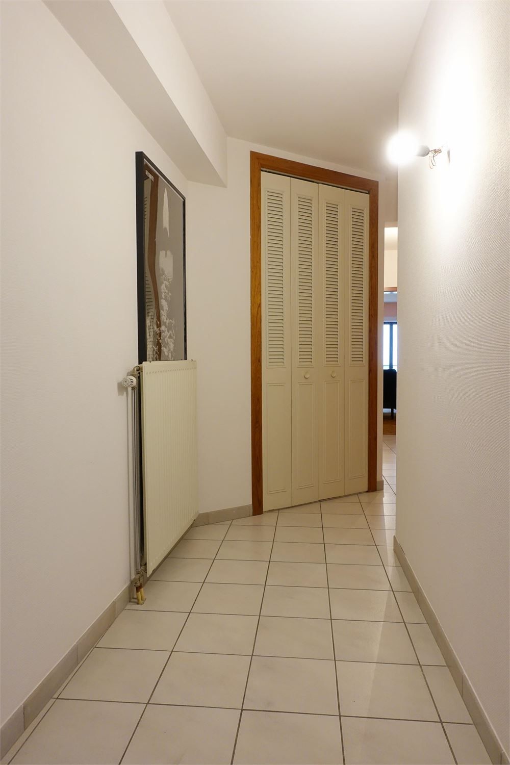 Appartement in centrum Halle met terras en lift. foto 4