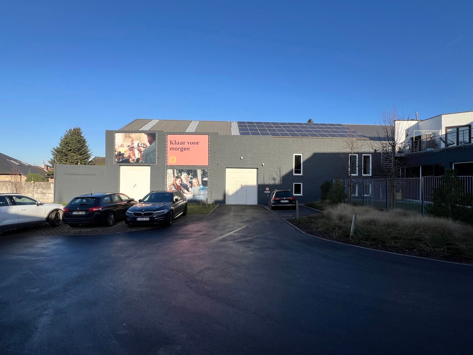 Opslagloods met kantoorfunctie. foto 4