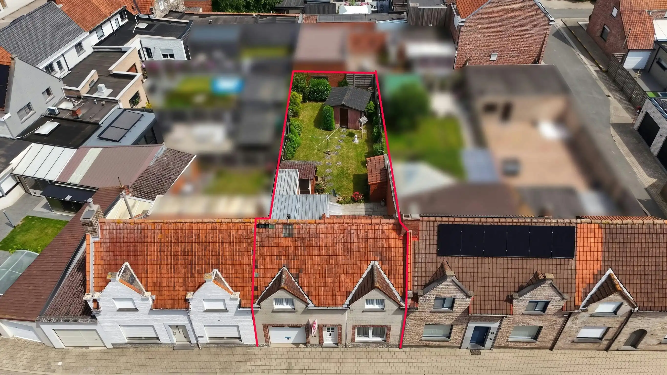 Huis te koop met 3 slaapkamers, garage en tuin in Ieper  foto 2