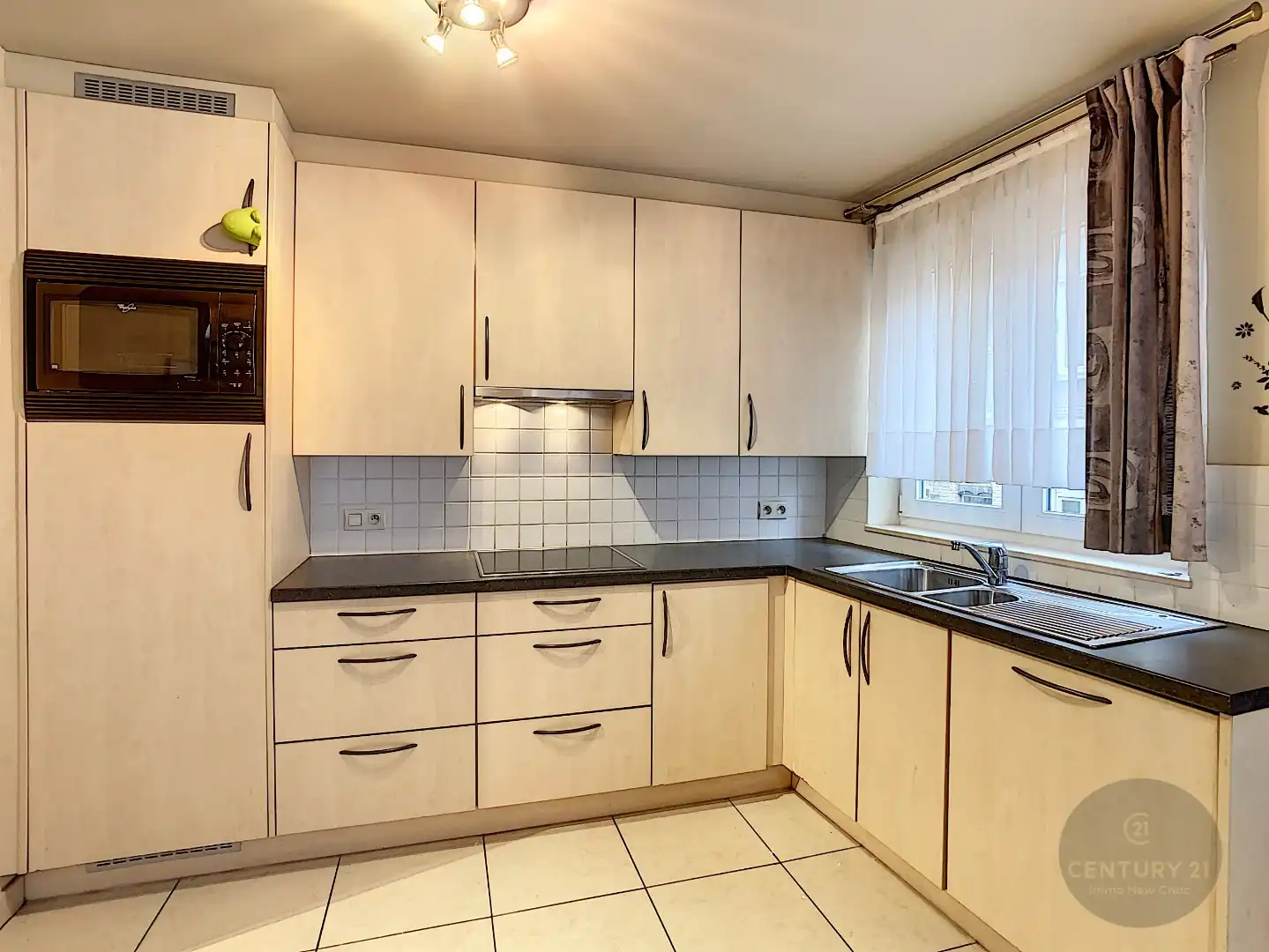 Zeer gezellig appartement op GOEDE locatie te Heist! foto 3