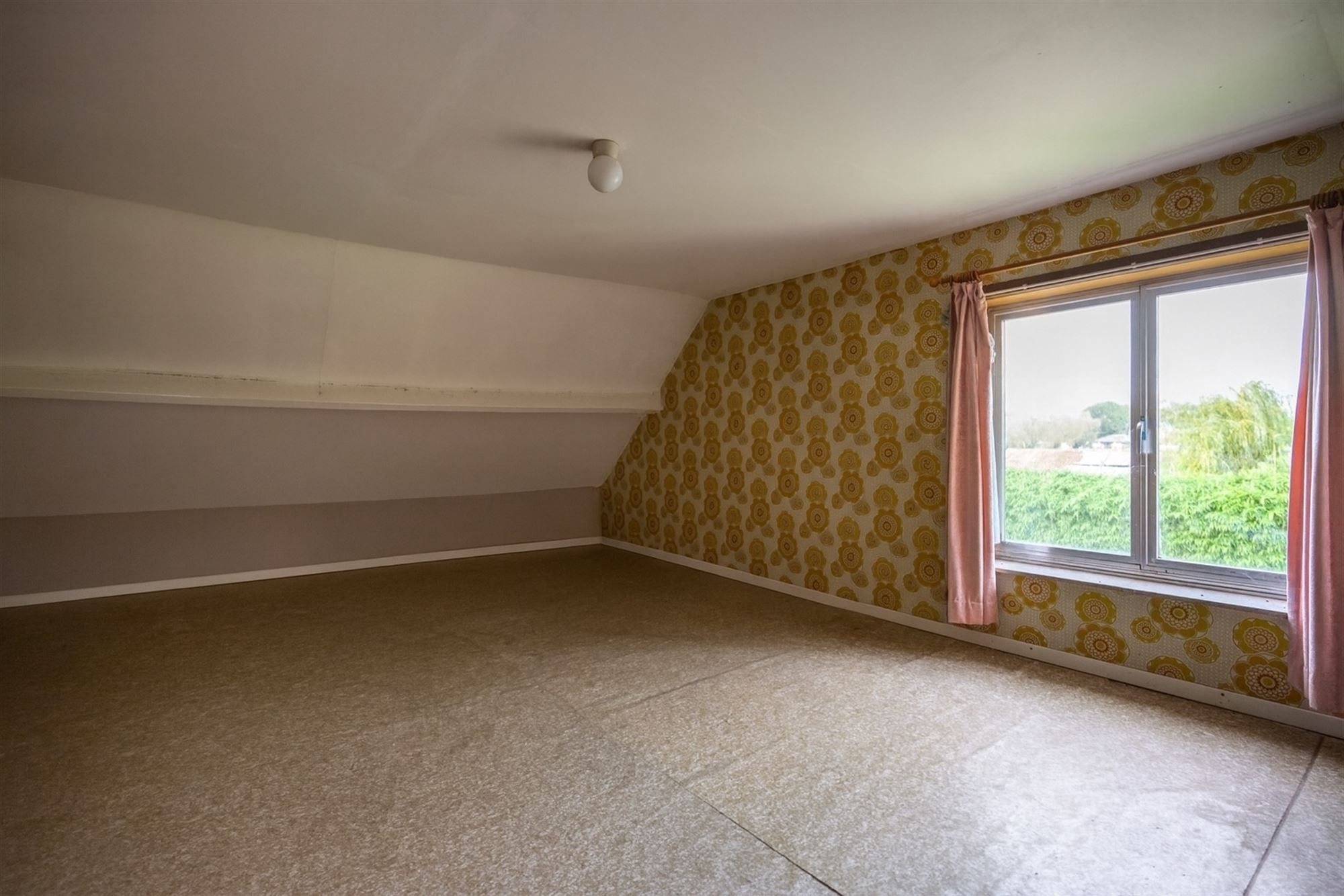 Landelijk gelegen woning op een ware A-locatie te Onze-Lieve-Vrouw-Waver foto 12