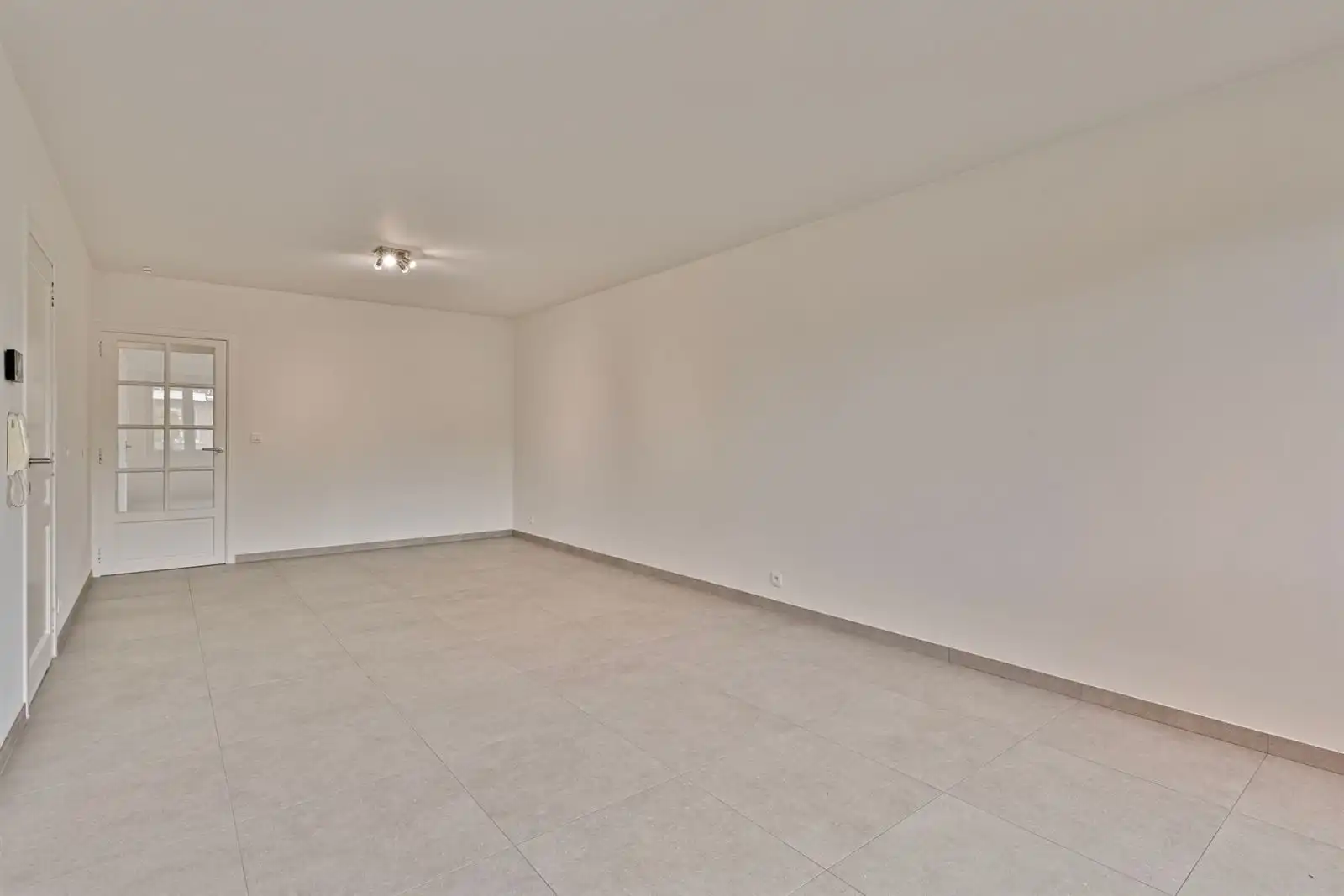 Gezellig 2-slaapkamer appartement in Edegem foto 6